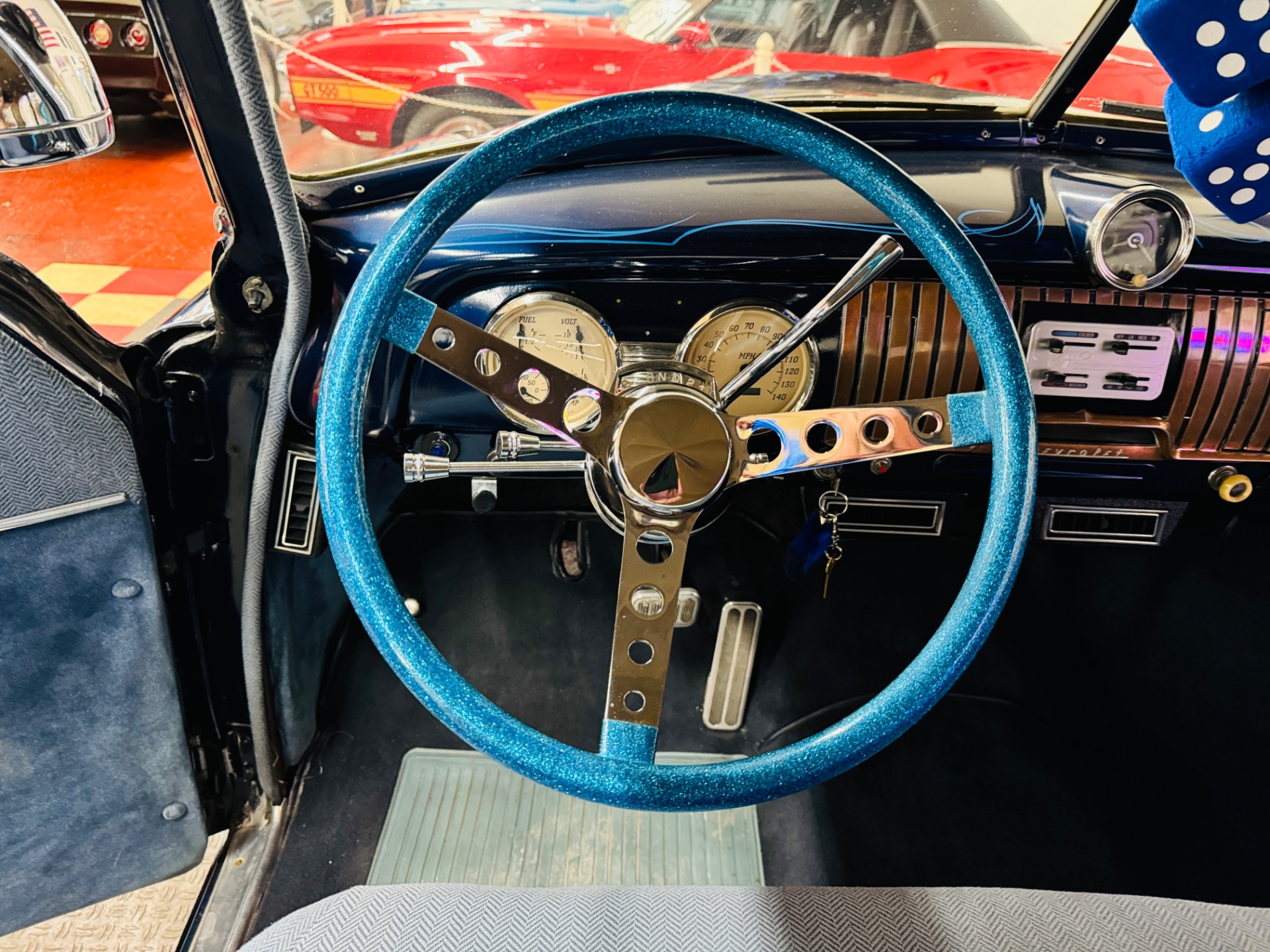 1952 Chevrolet Styleline Deluxe 33