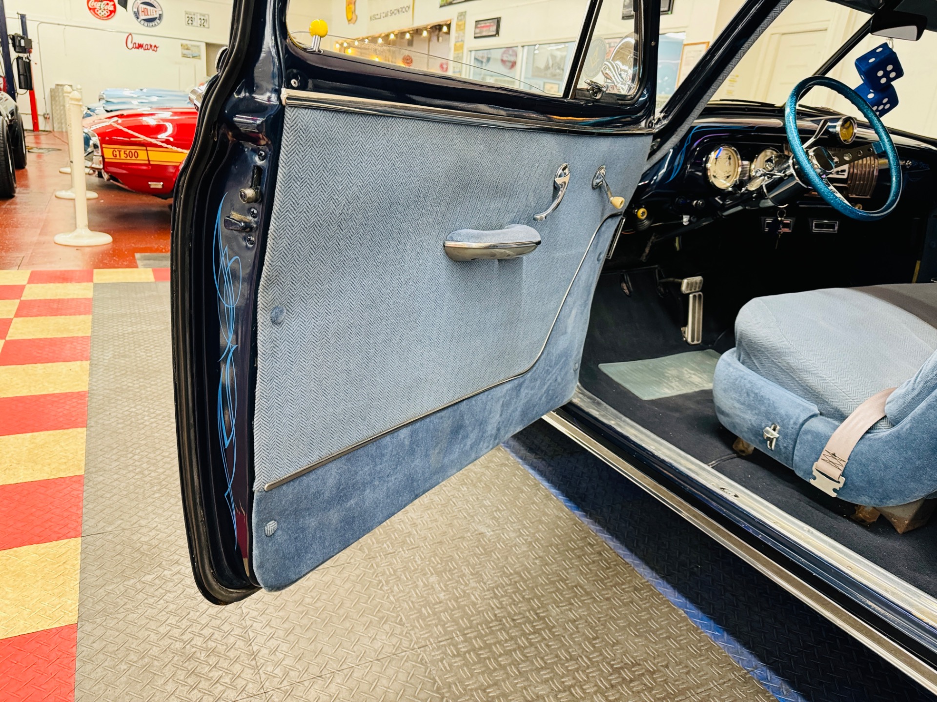 1952 Chevrolet Styleline Deluxe 36