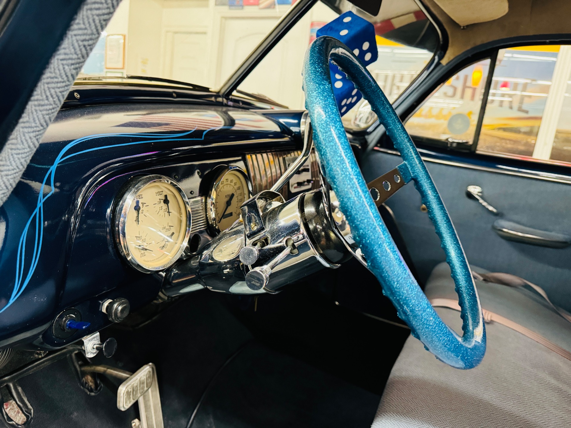1952 Chevrolet Styleline Deluxe 37