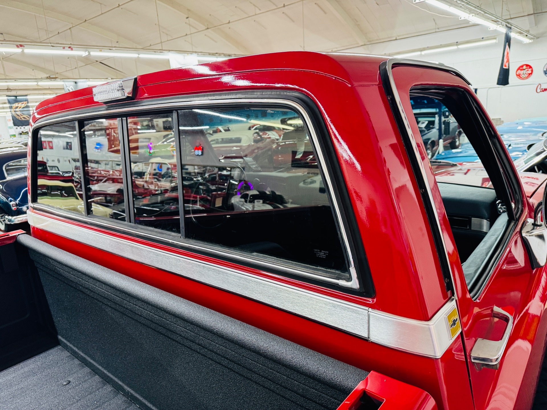 Used 1986 Chevrolet Silverado - K10 4 WHEEL DRIVE - FUEL INJECTED -SEE VIDEO | Mundelein, IL