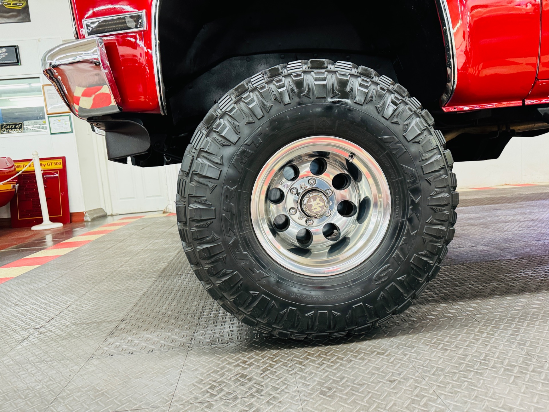 Used 1986 Chevrolet Silverado - K10 4 WHEEL DRIVE - FUEL INJECTED -SEE VIDEO | Mundelein, IL