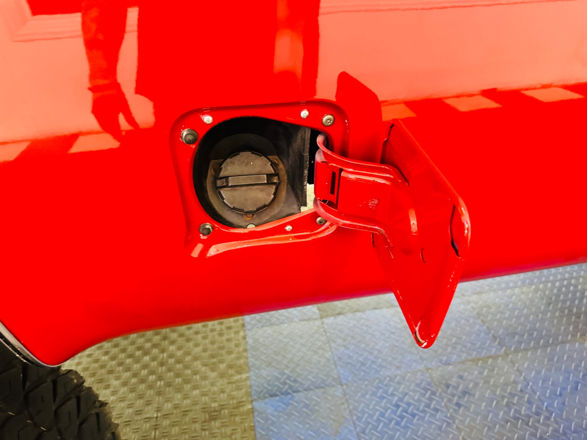 Used 1986 Chevrolet Silverado - K10 4 WHEEL DRIVE - FUEL INJECTED -SEE VIDEO | Mundelein, IL