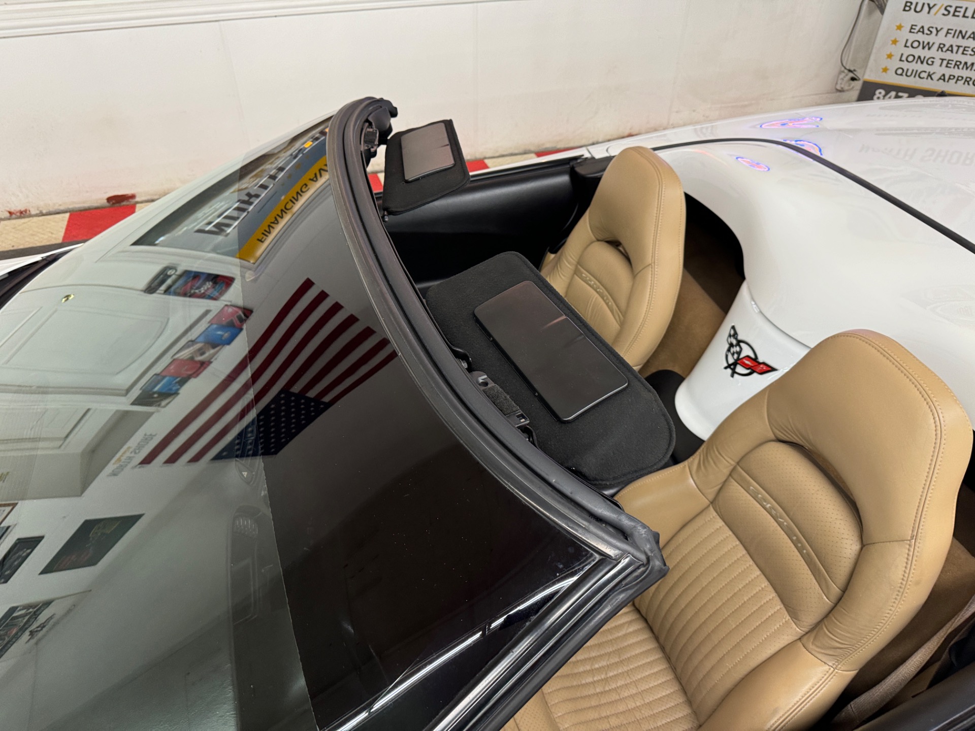 2004 Chevrolet Corvette 33