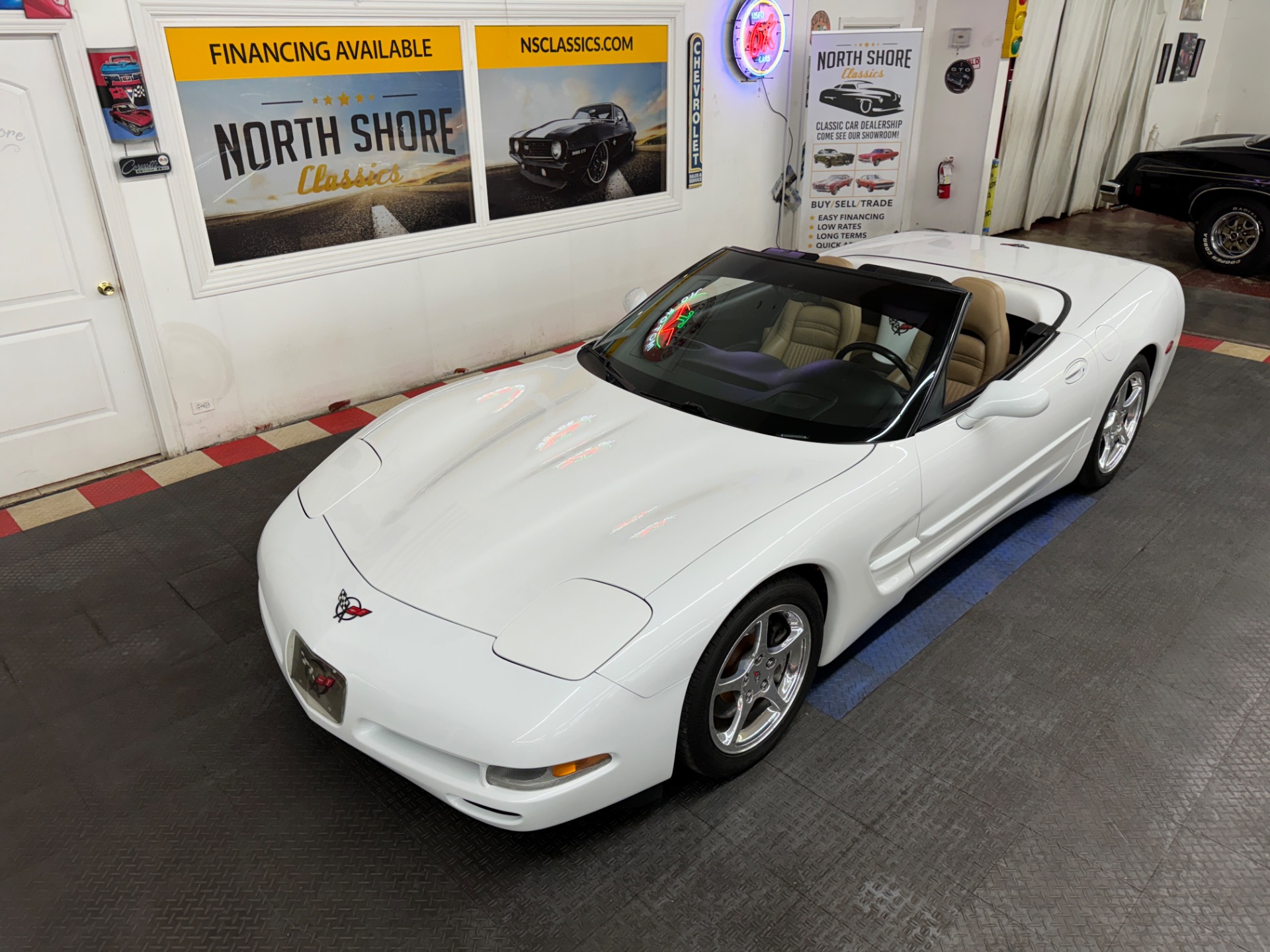 2004 Chevrolet Corvette 34