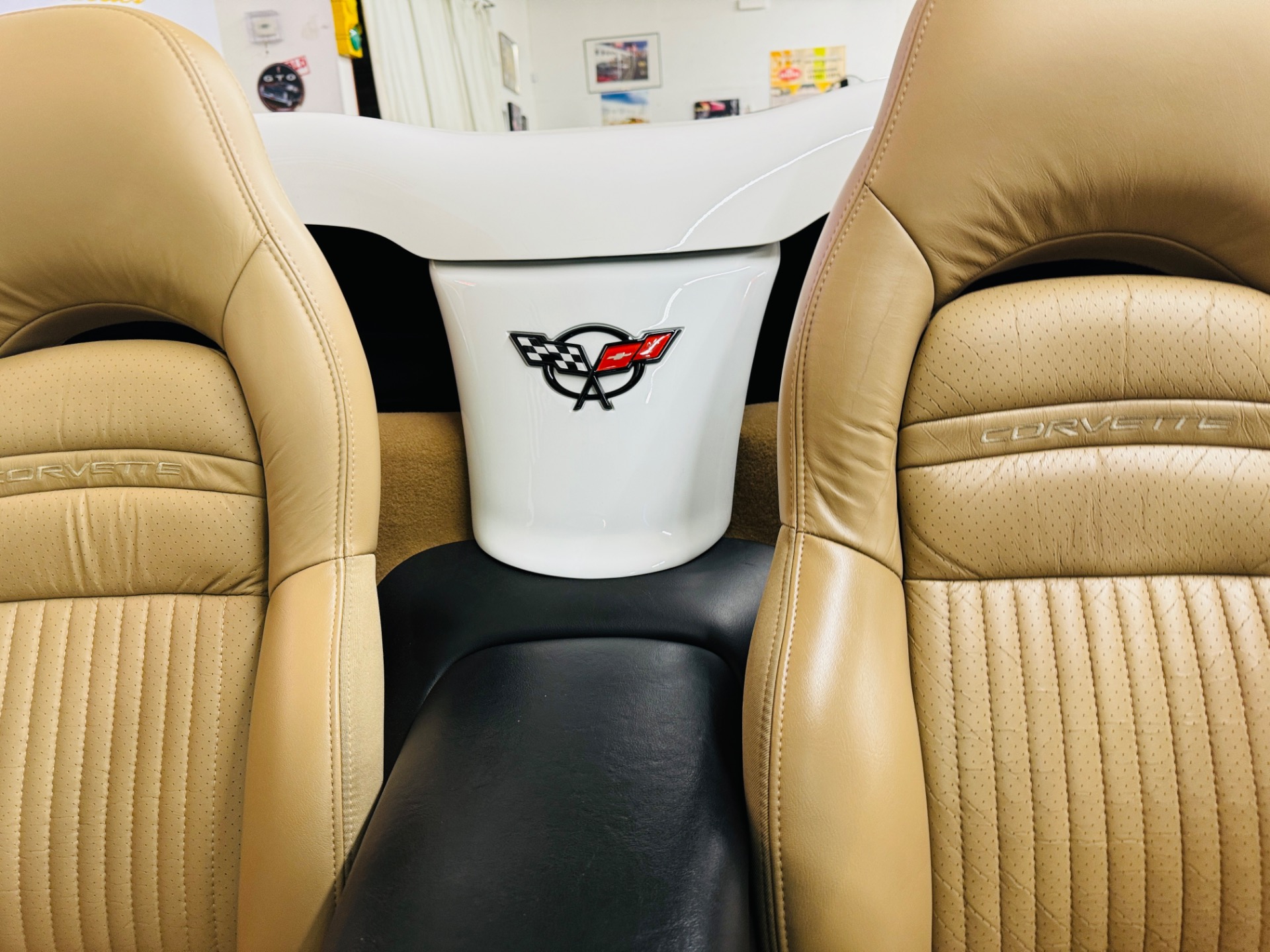 2004 Chevrolet Corvette 45