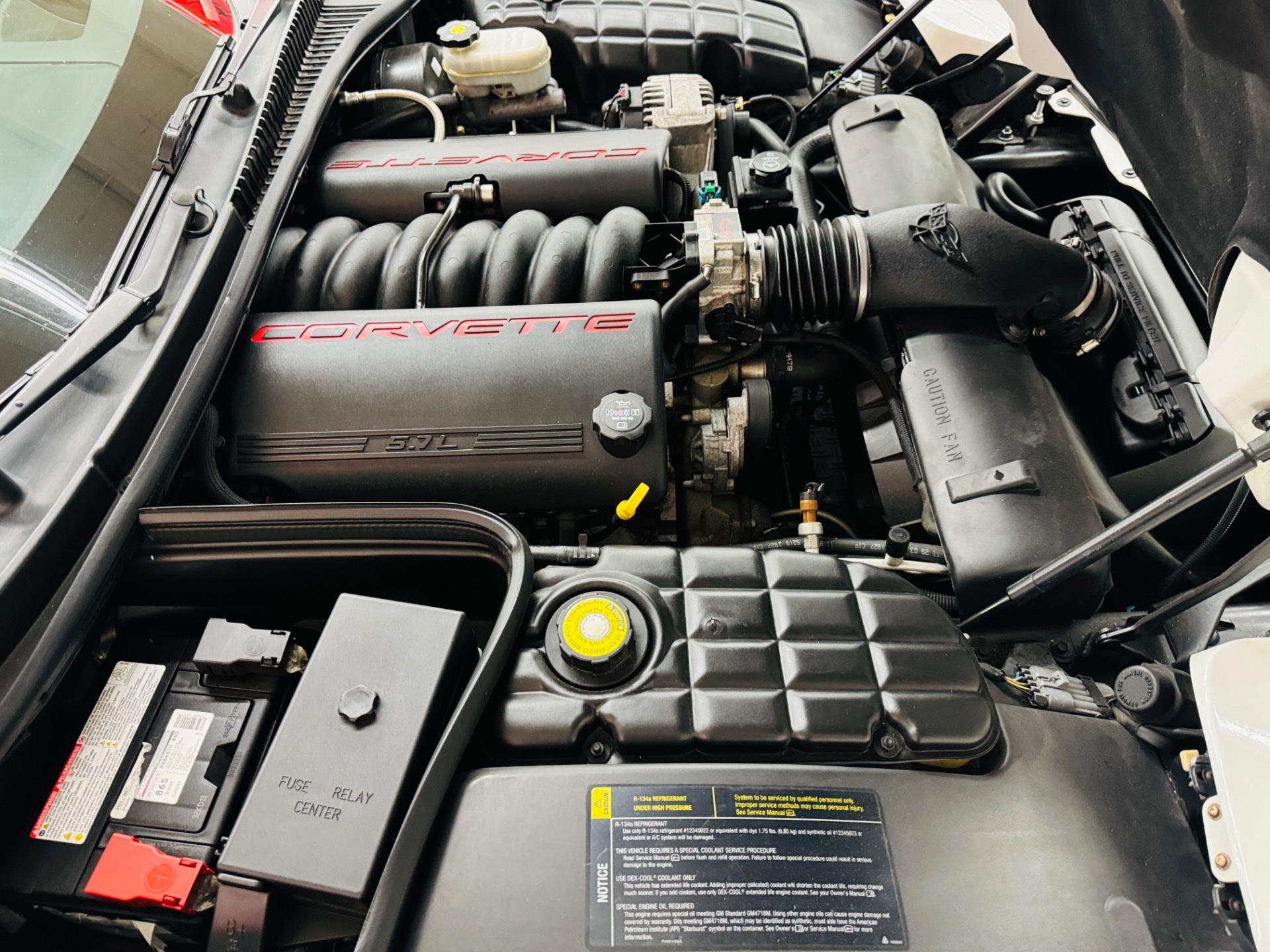 2004 Chevrolet Corvette 57