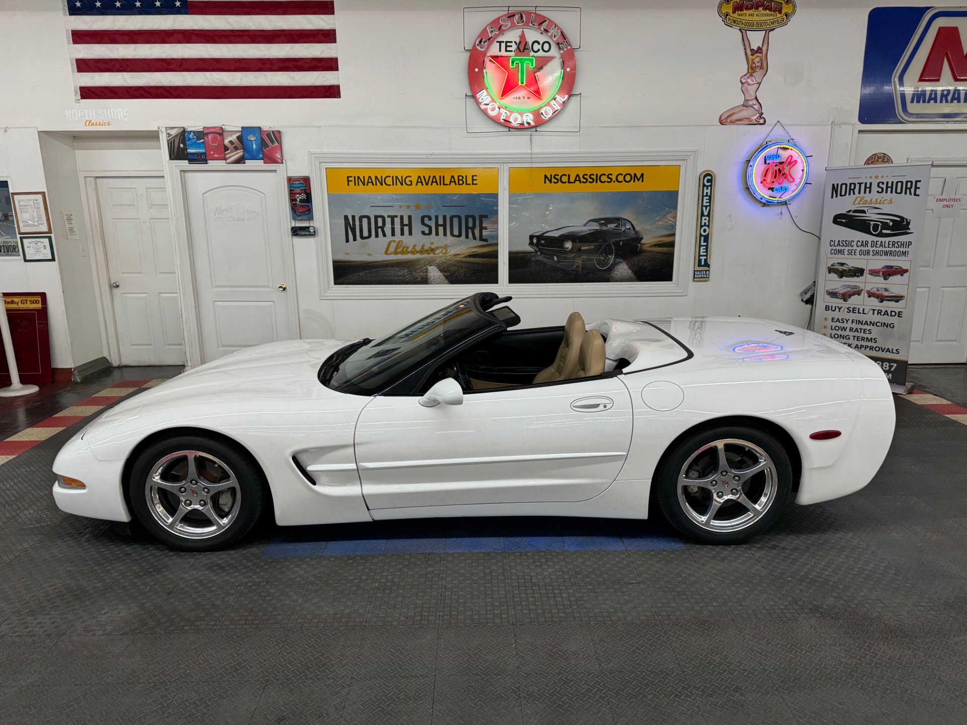 2004 Chevrolet Corvette 9