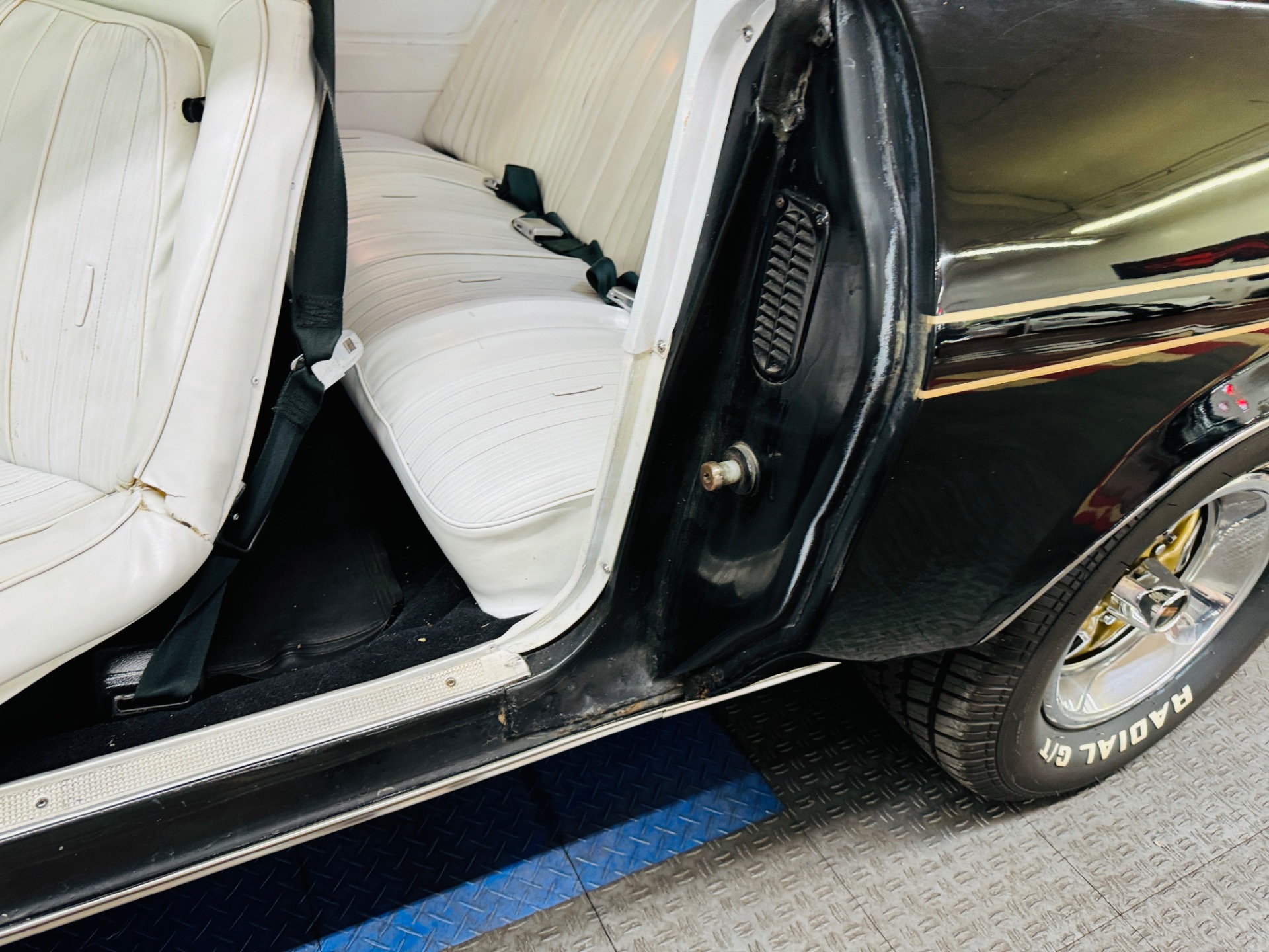 Used 1975 Oldsmobile Cutlass - HURST OLDS W-30 -SEE VIDEO | Mundelein, IL