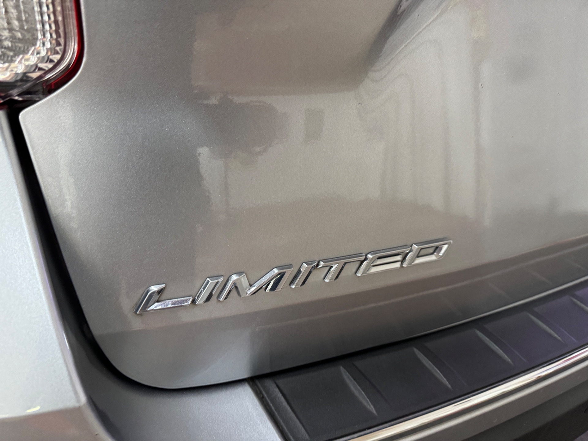 Used 2020 Ford Explorer Limited-SEE VIDEO | Mundelein, IL