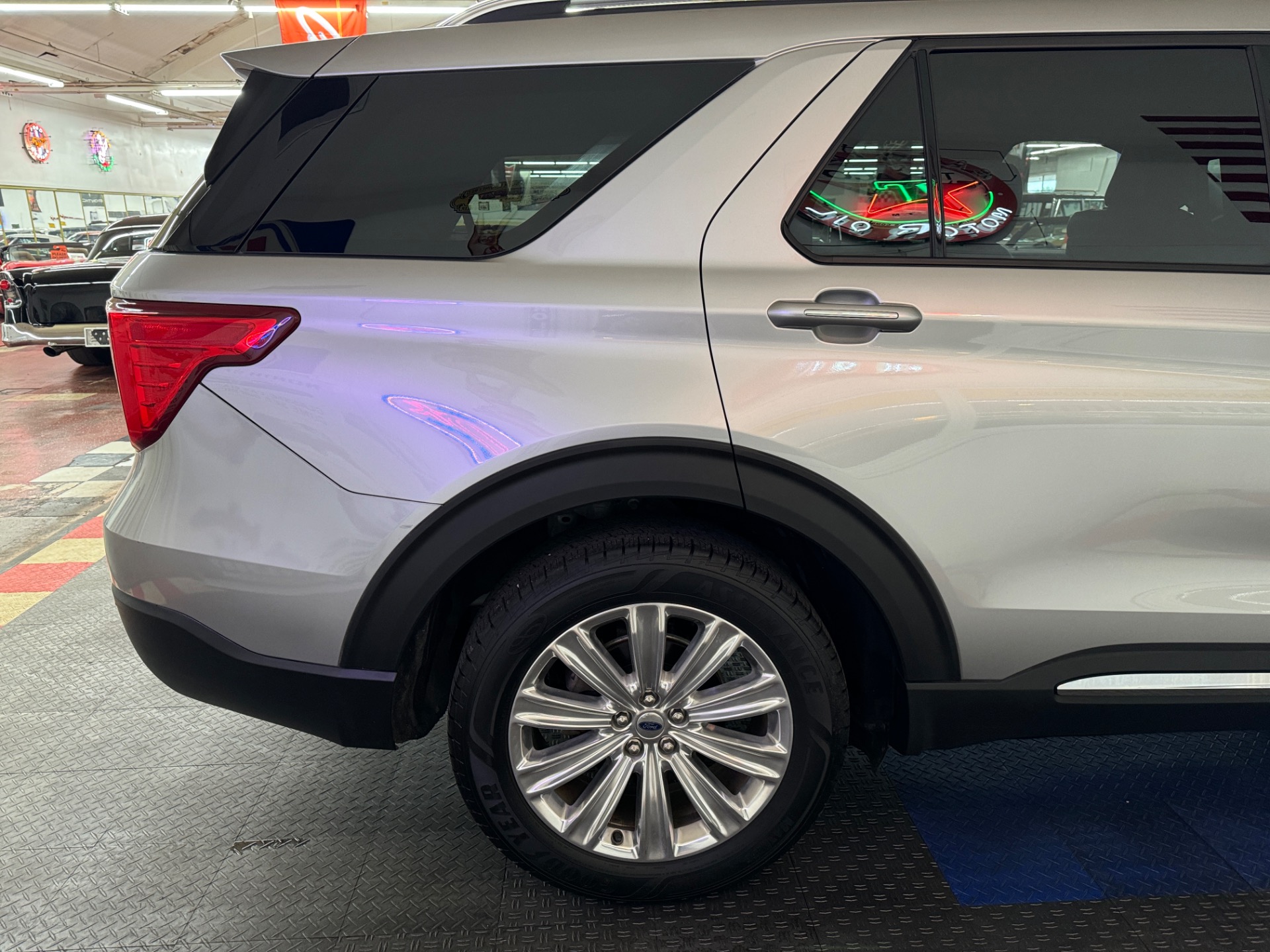 Used 2020 Ford Explorer Limited-SEE VIDEO | Mundelein, IL