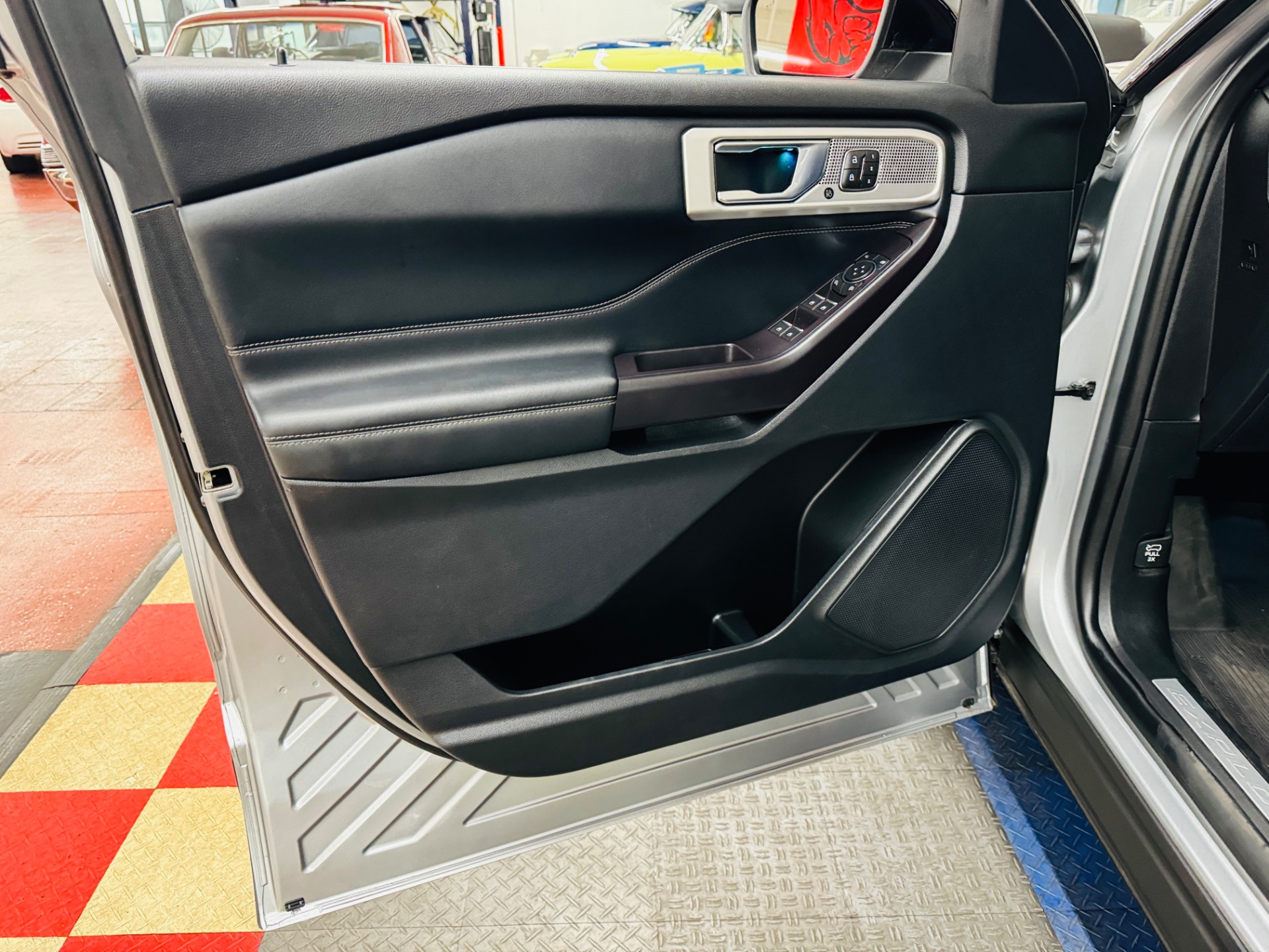 Used 2020 Ford Explorer Limited-SEE VIDEO | Mundelein, IL