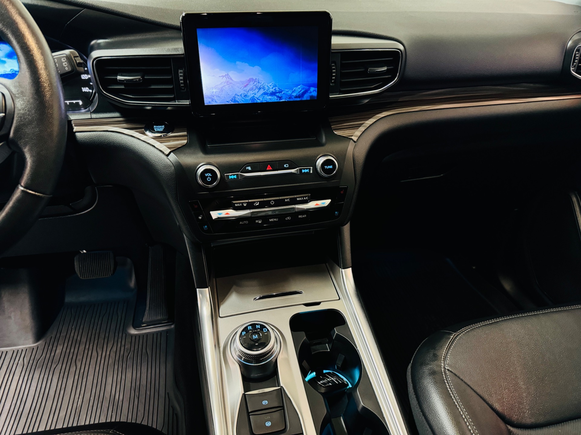 Used 2020 Ford Explorer Limited-SEE VIDEO | Mundelein, IL