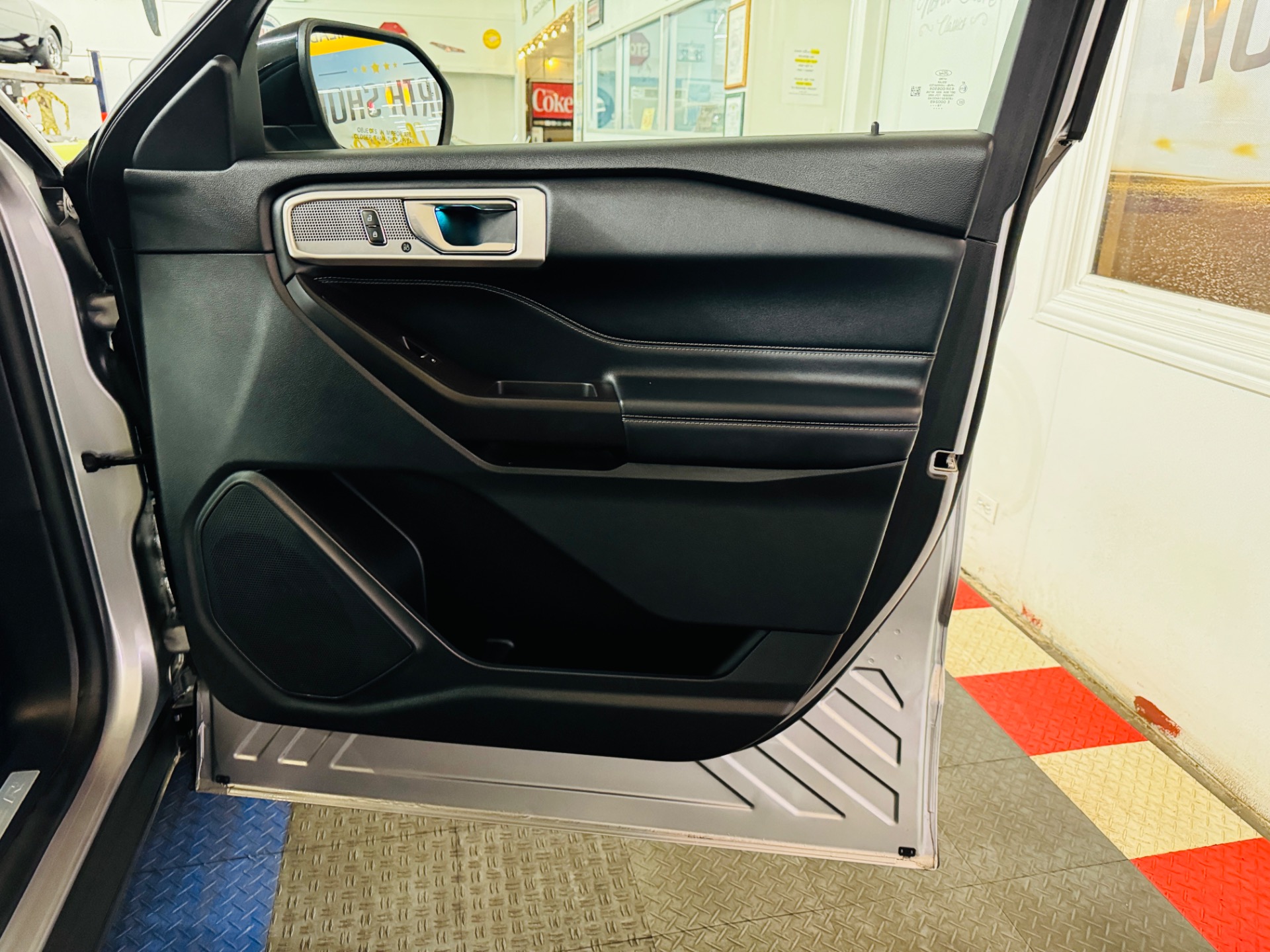 Used 2020 Ford Explorer Limited-SEE VIDEO | Mundelein, IL