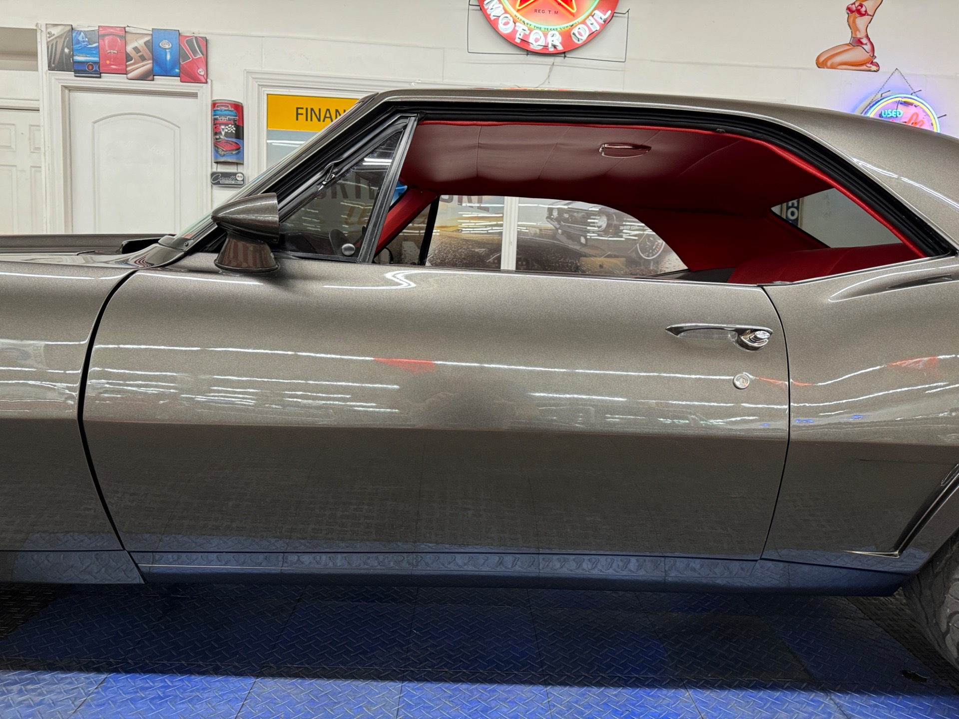 1967 Chevrolet Camaro 22