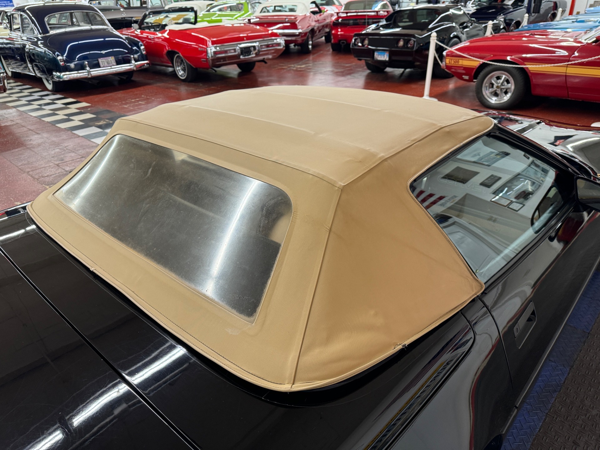 1986 Chevrolet Corvette 12