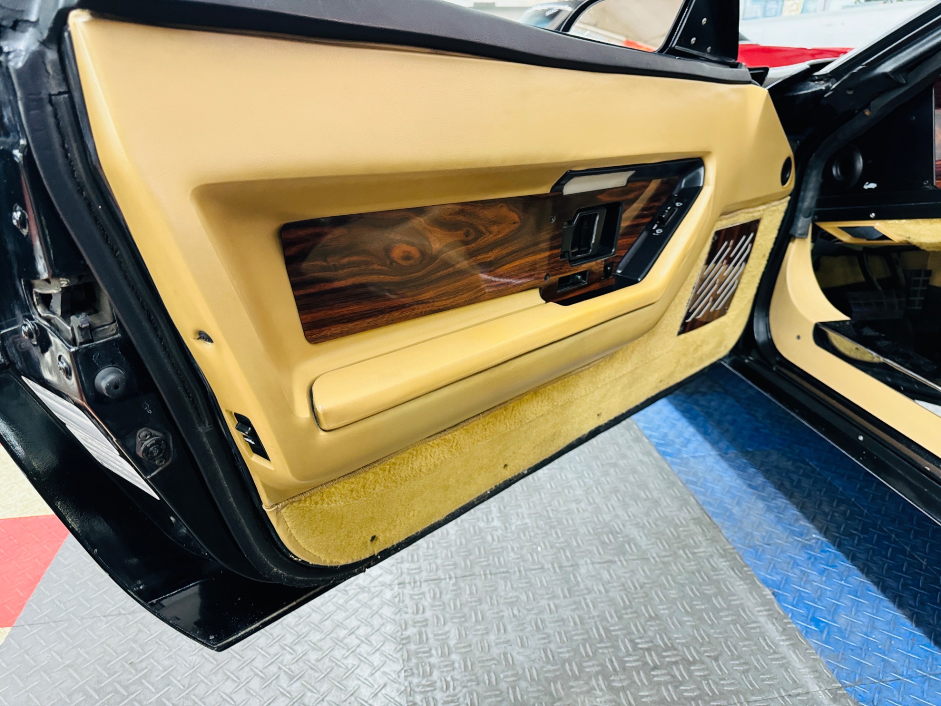 1986 Chevrolet Corvette 38