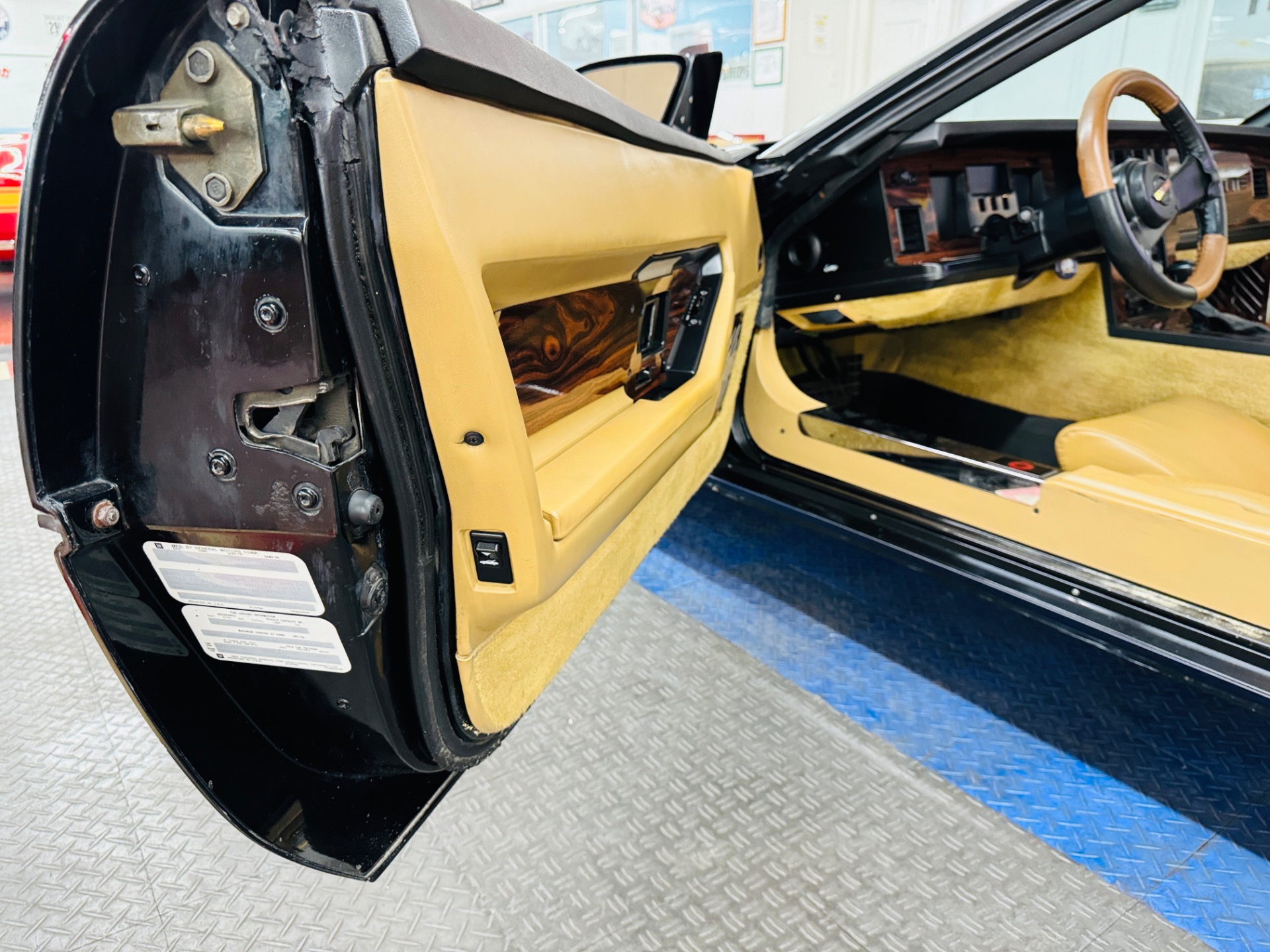 1986 Chevrolet Corvette 39