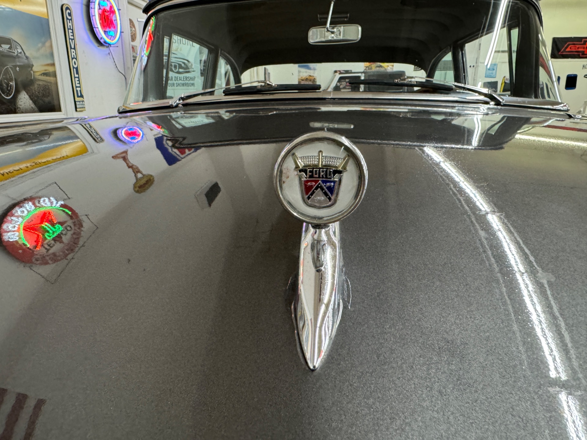 1957 Ford Custon 9