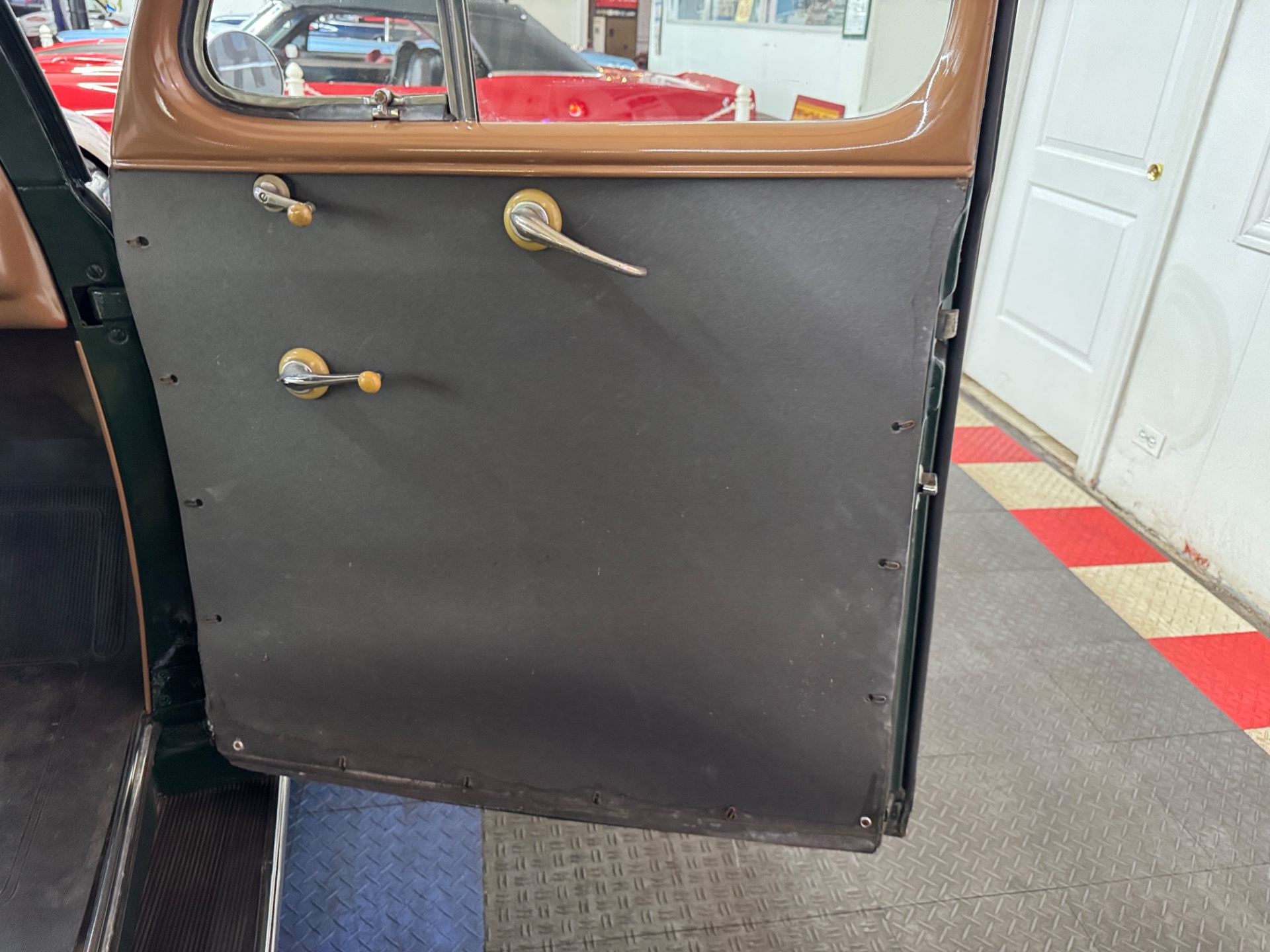 Used 1942 Mercury Hot Rod / Street Rod - 2 DOOR BUSINESS COUPE -SEE VIDEO | Mundelein, IL