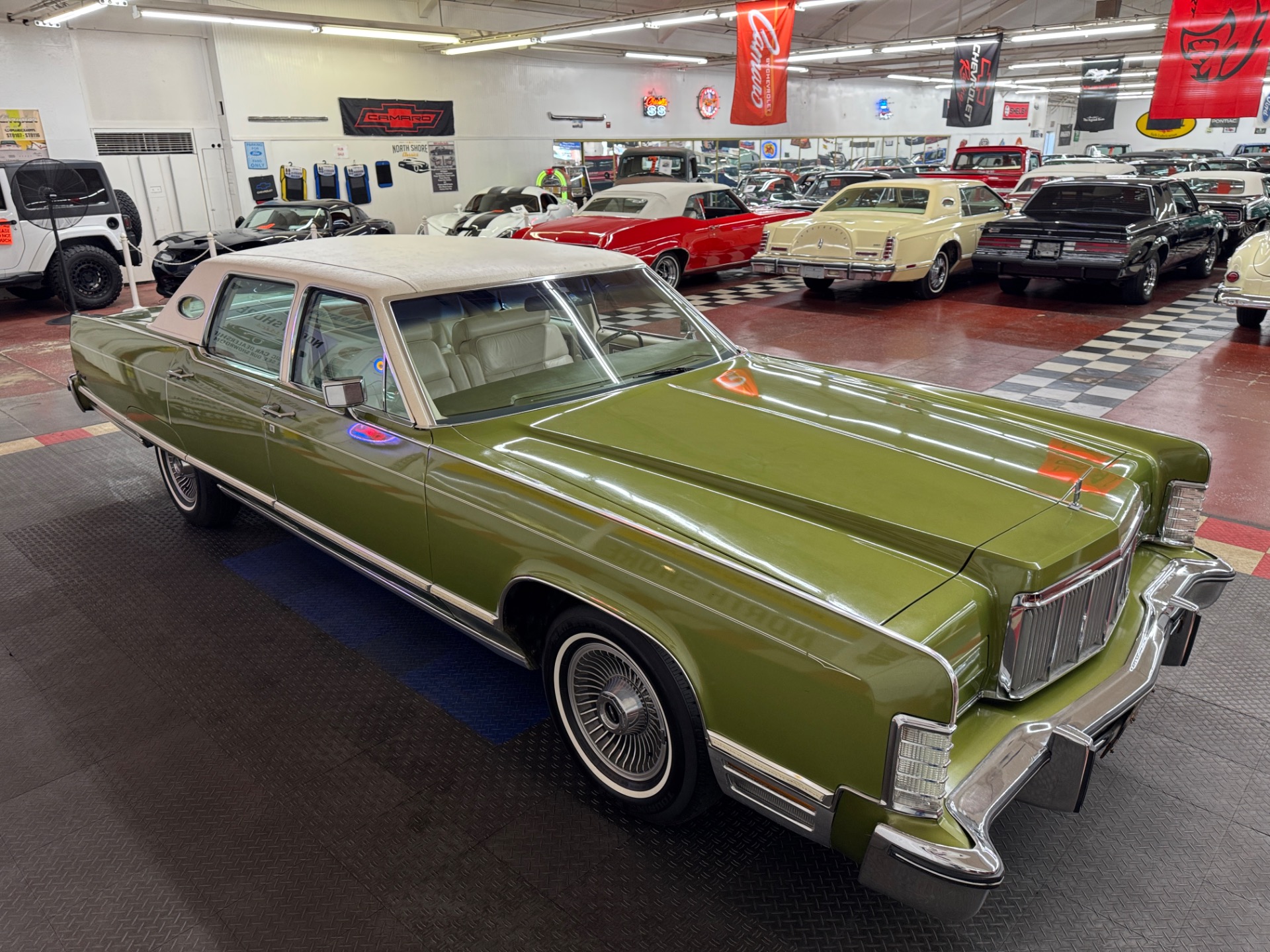 Used 1975 Lincoln Continental All Original Low Mile Car-SEE VIDEO | Mundelein, IL