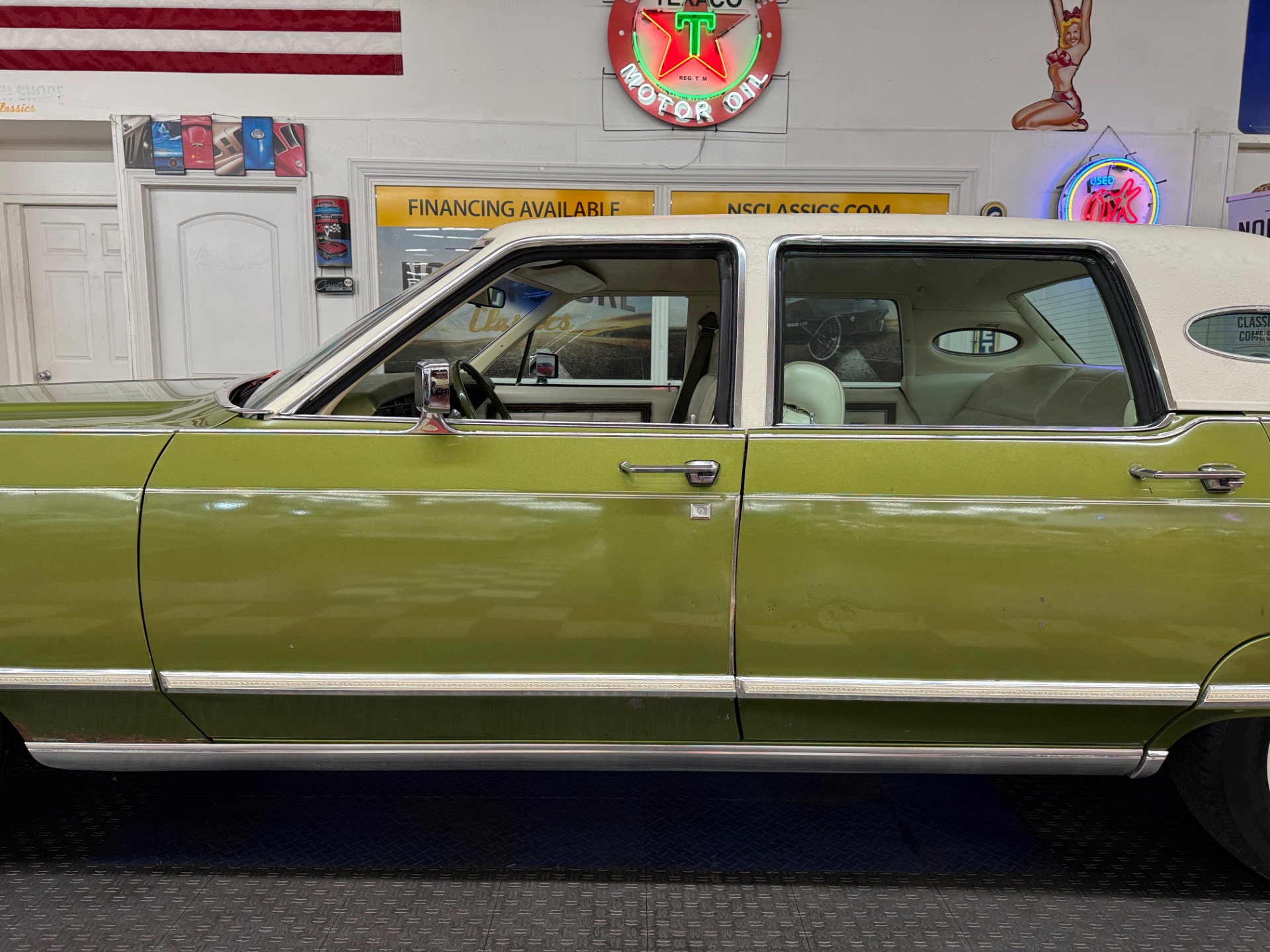 Used 1975 Lincoln Continental All Original Low Mile Car-SEE VIDEO | Mundelein, IL