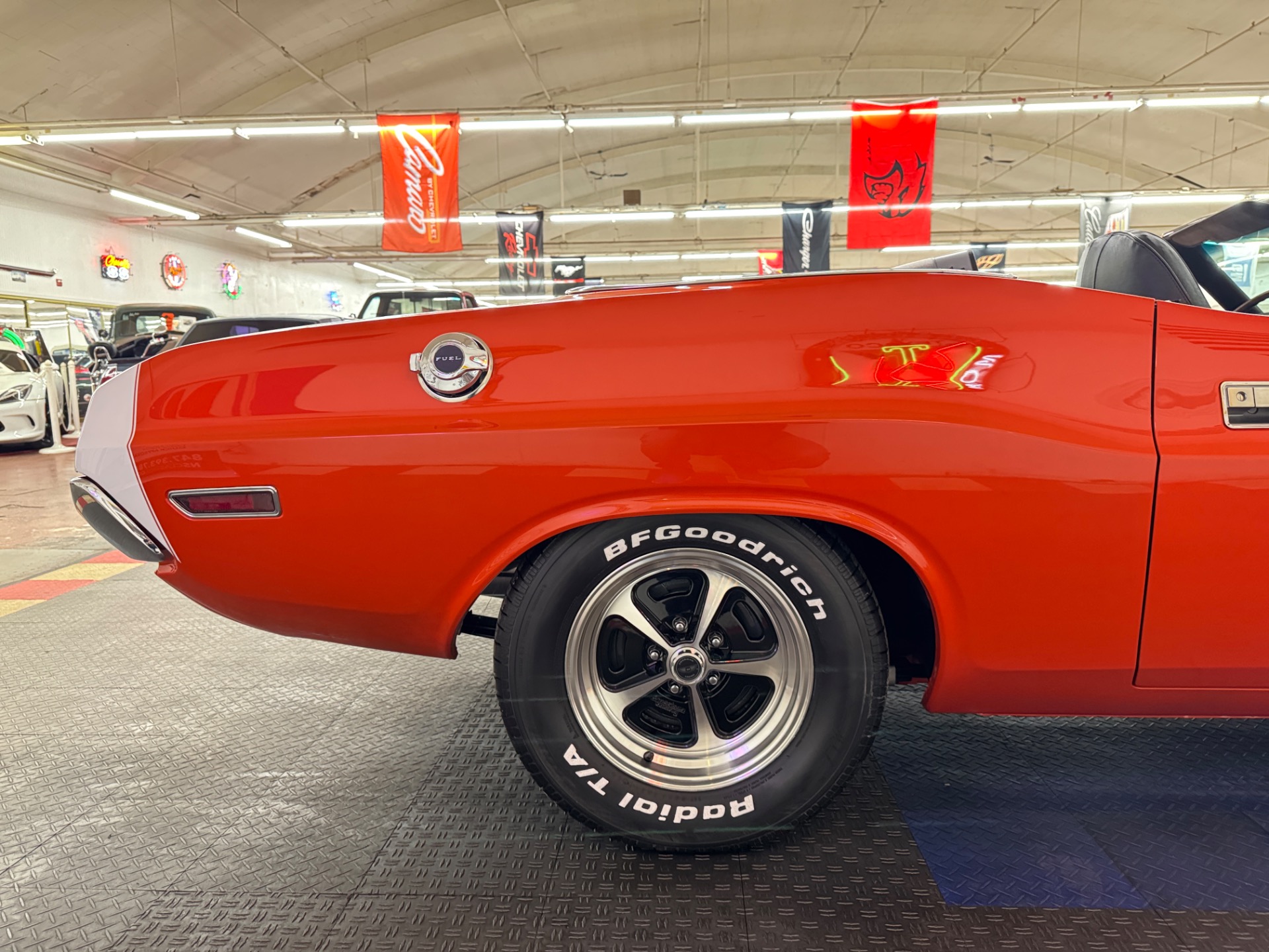1970 Dodge Challenger 26