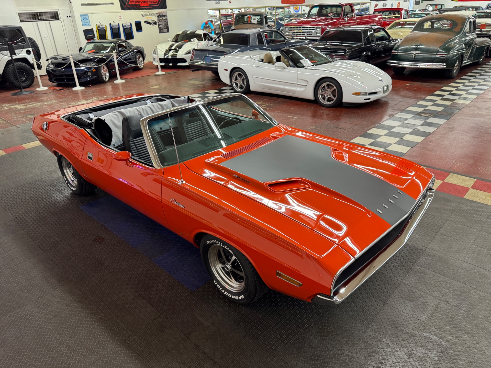 1970 Dodge Challenger 31