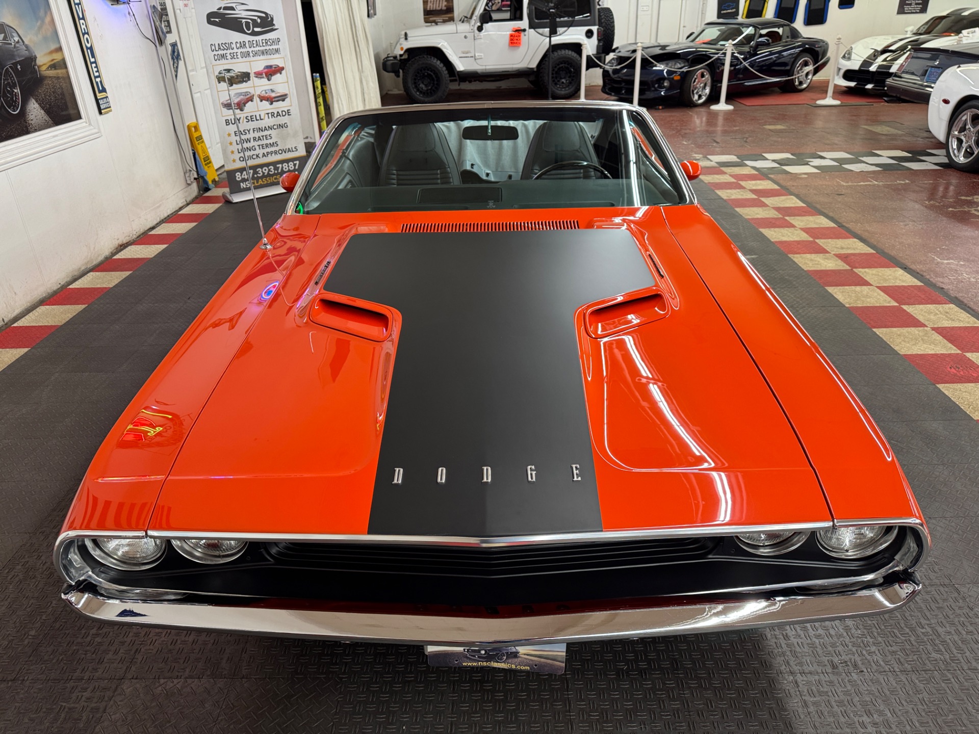 1970 Dodge Challenger 6