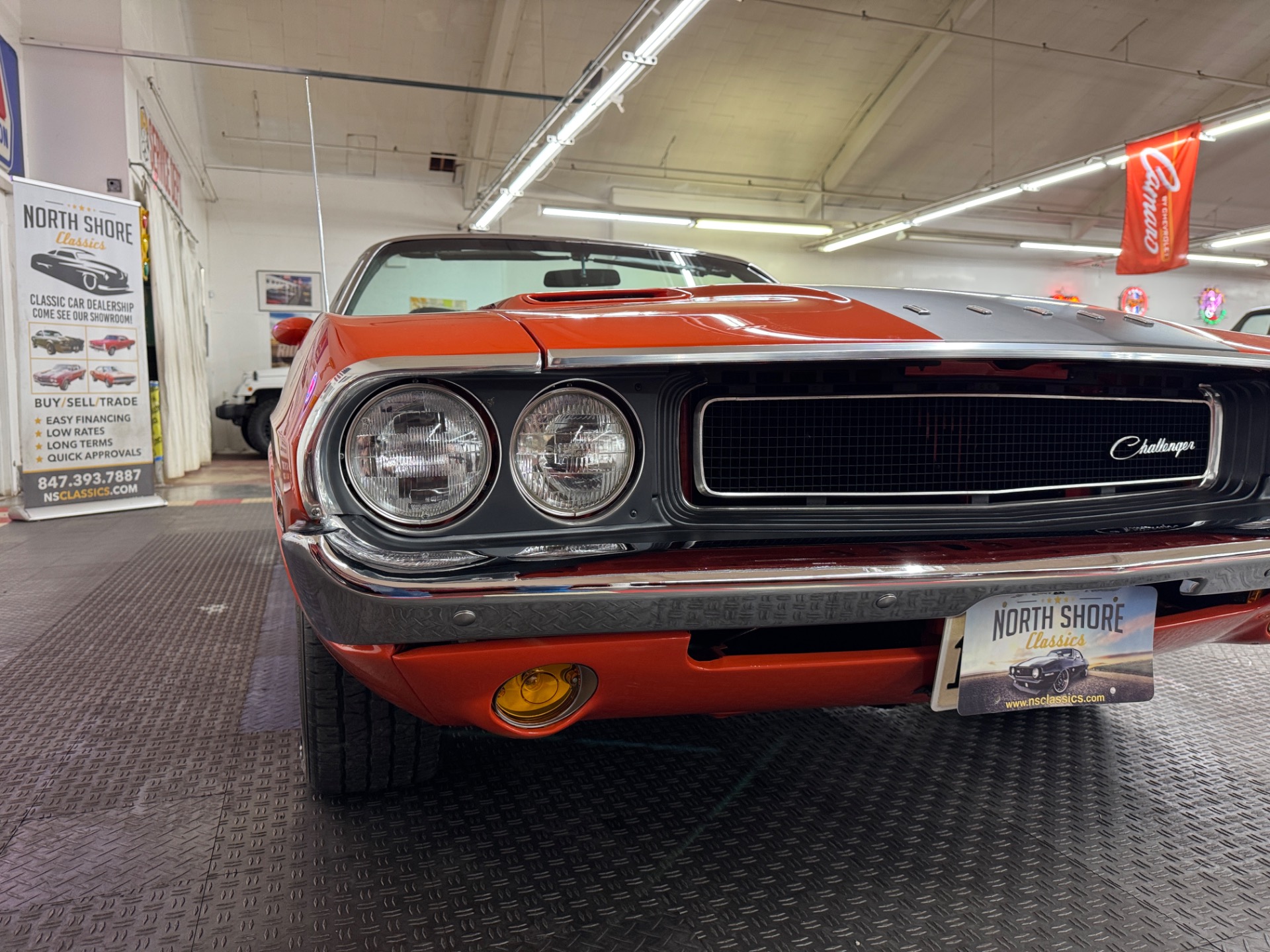 1970 Dodge Challenger 8
