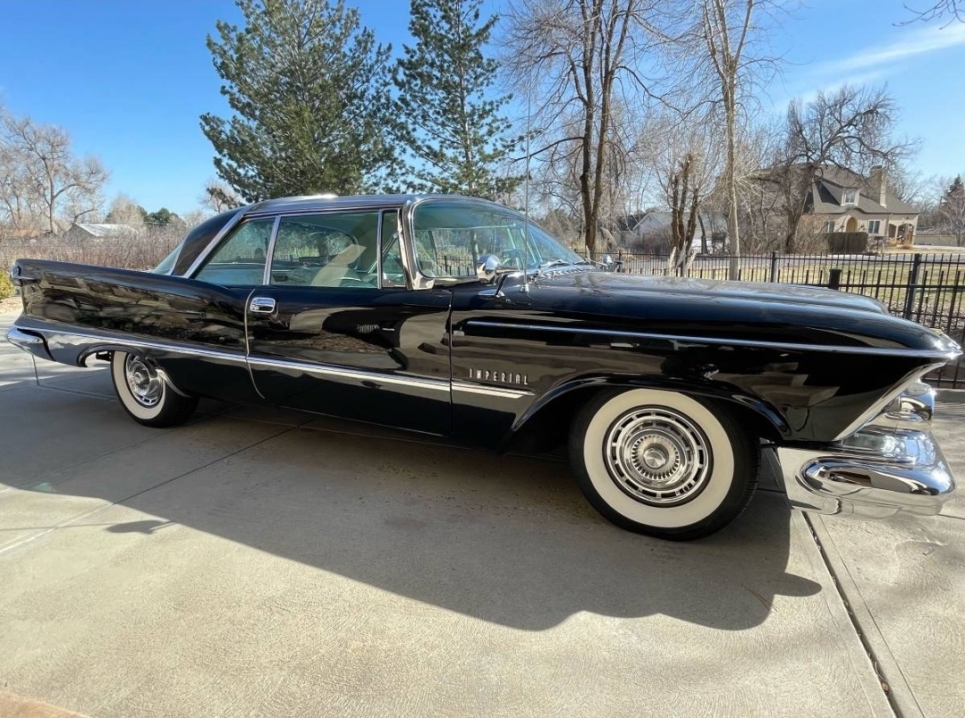 Used 1959 Chrysler Imperial - SOUTHAMPTON SILVERCREST - ORIGINAL CONDITION - | Mundelein, IL