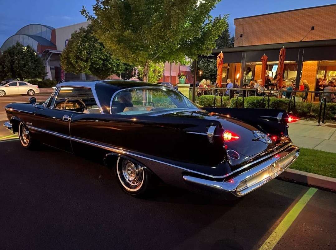 Used 1959 Chrysler Imperial - SOUTHAMPTON SILVERCREST - ORIGINAL CONDITION - | Mundelein, IL