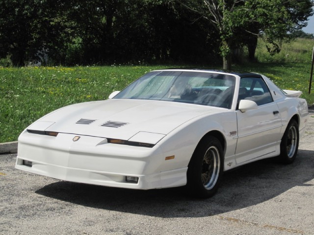 Used 1989 Pontiac Trans Am V6-Collectors Edition-Price Just Lowered | Mundelein, IL