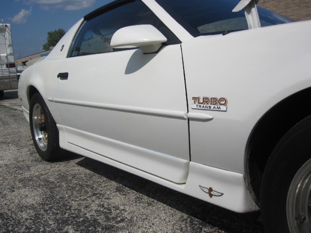 Used 1989 Pontiac Trans Am V6-Collectors Edition-Price Just Lowered | Mundelein, IL