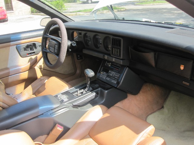 Used 1989 Pontiac Trans Am V6-Collectors Edition-Price Just Lowered | Mundelein, IL