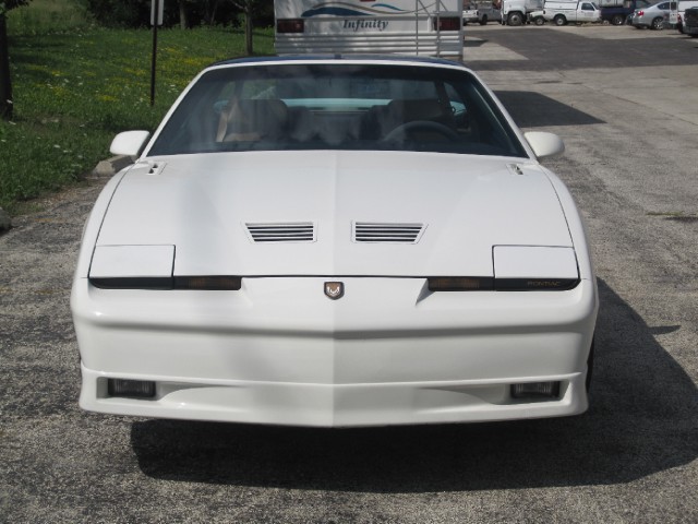 Used 1989 Pontiac Trans Am V6-Collectors Edition-Price Just Lowered | Mundelein, IL