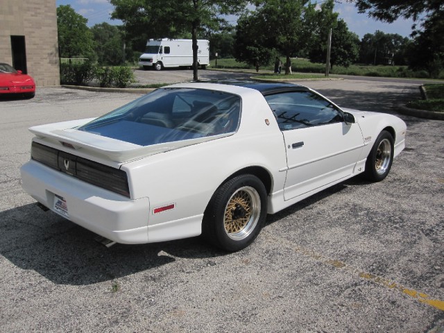 Used 1989 Pontiac Trans Am V6-Collectors Edition-Price Just Lowered | Mundelein, IL
