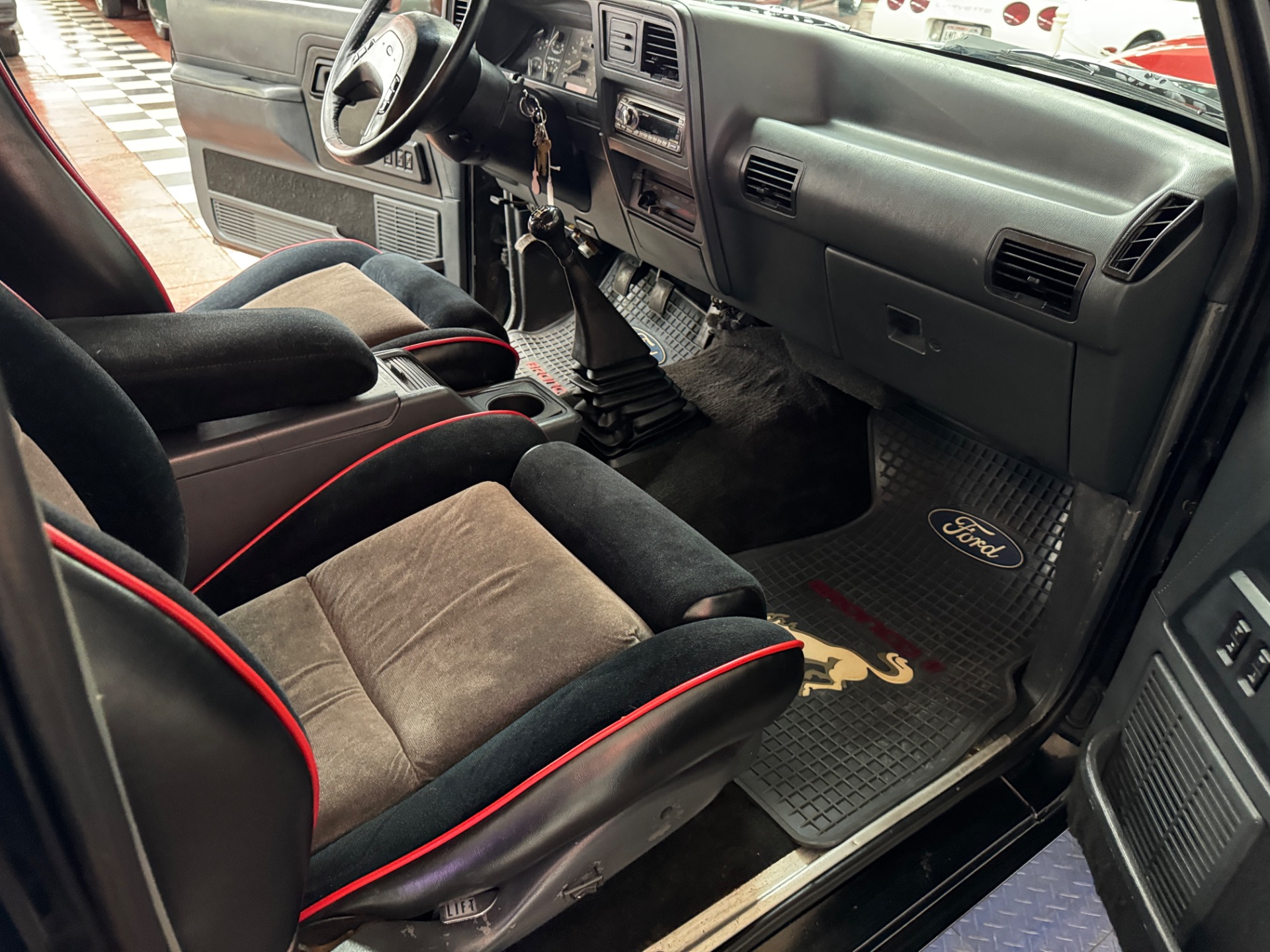 Used 1990 Ford Bronco II XLT-SEE VIDEO | Mundelein, IL