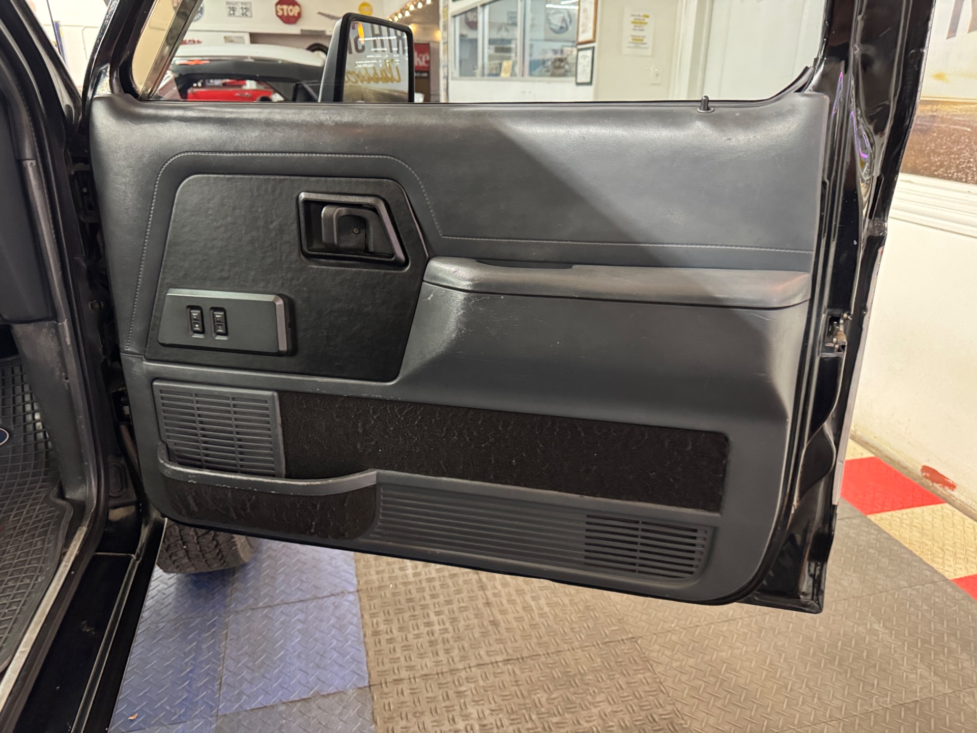 Used 1990 Ford Bronco II XLT-SEE VIDEO | Mundelein, IL