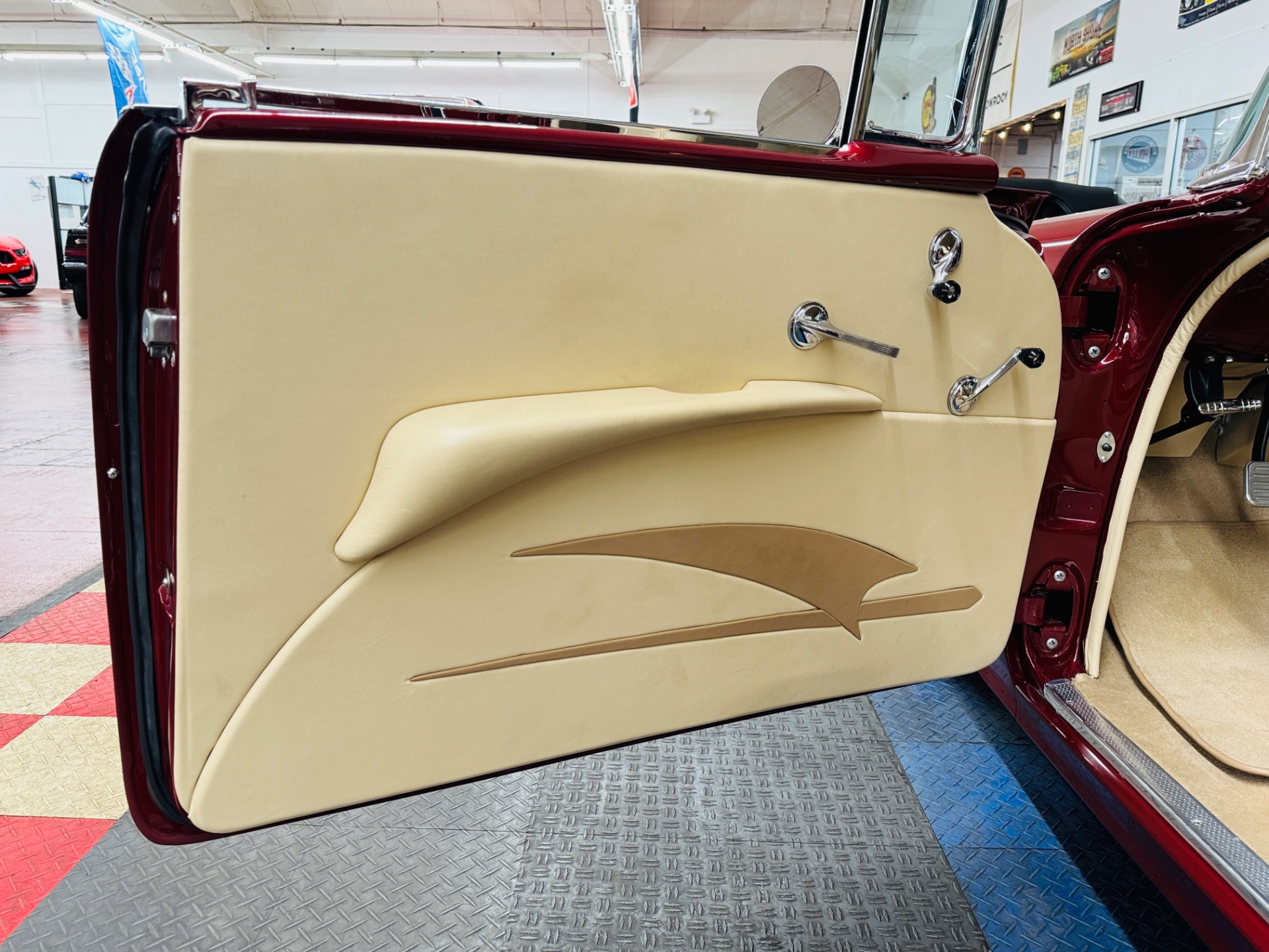 1955 Chevrolet Bel Air 37