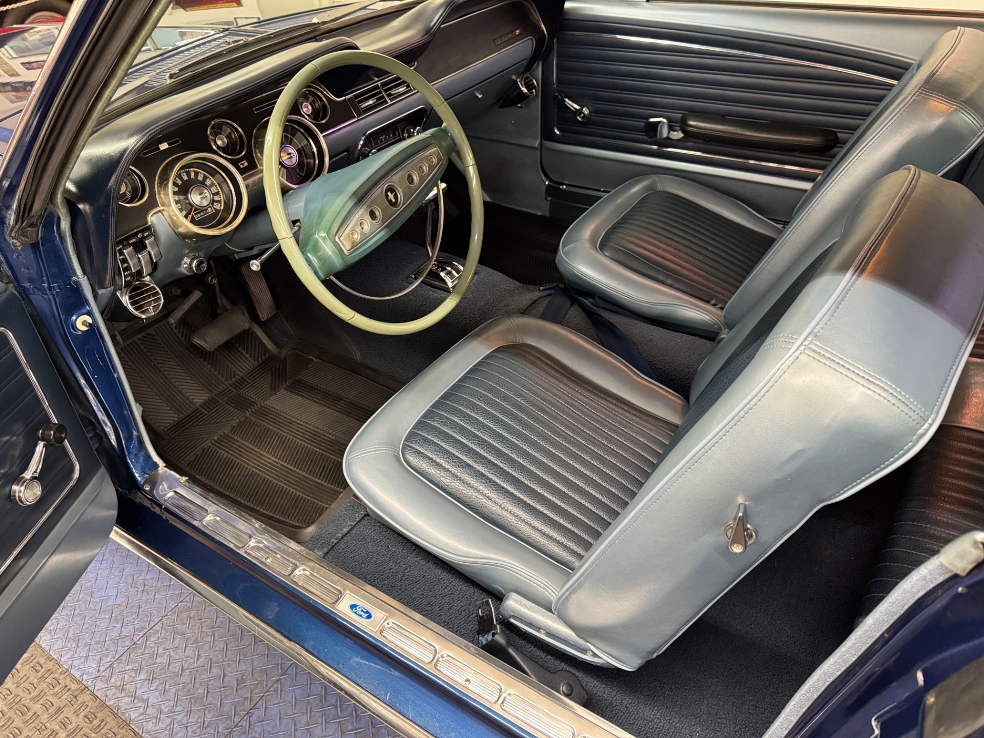 1968 Ford Mustang 15