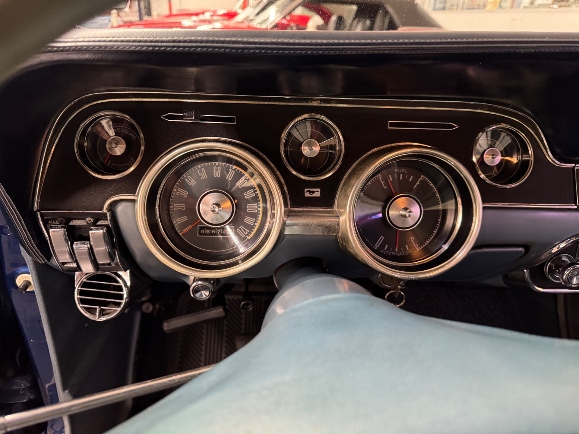 1968 Ford Mustang 31