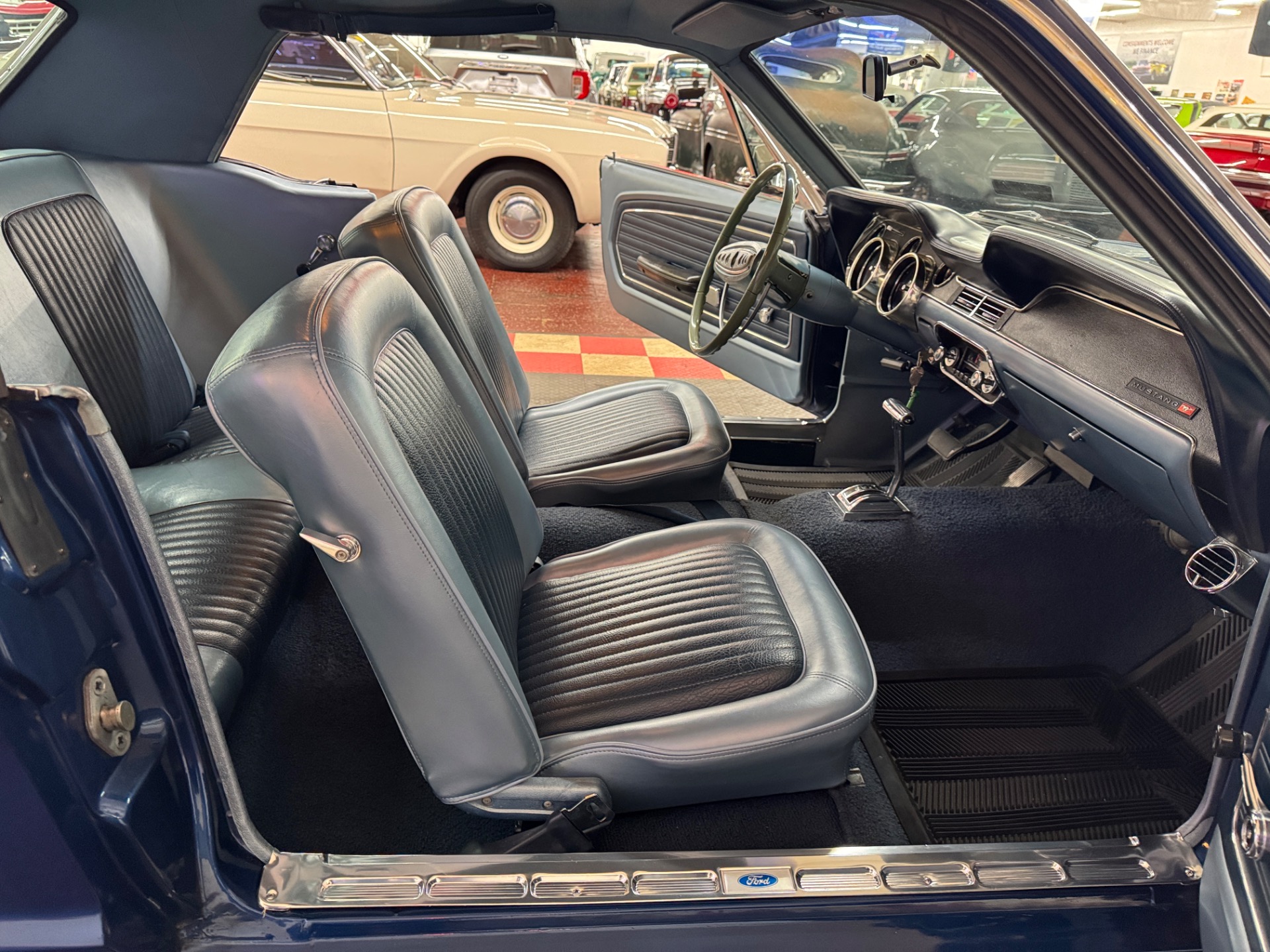 1968 Ford Mustang 41