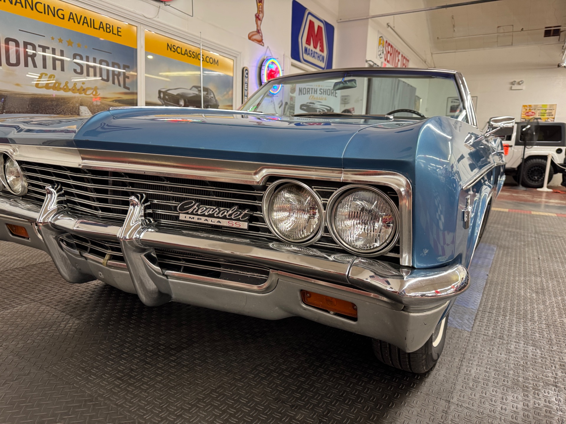 1966 Chevrolet Impala SS 14