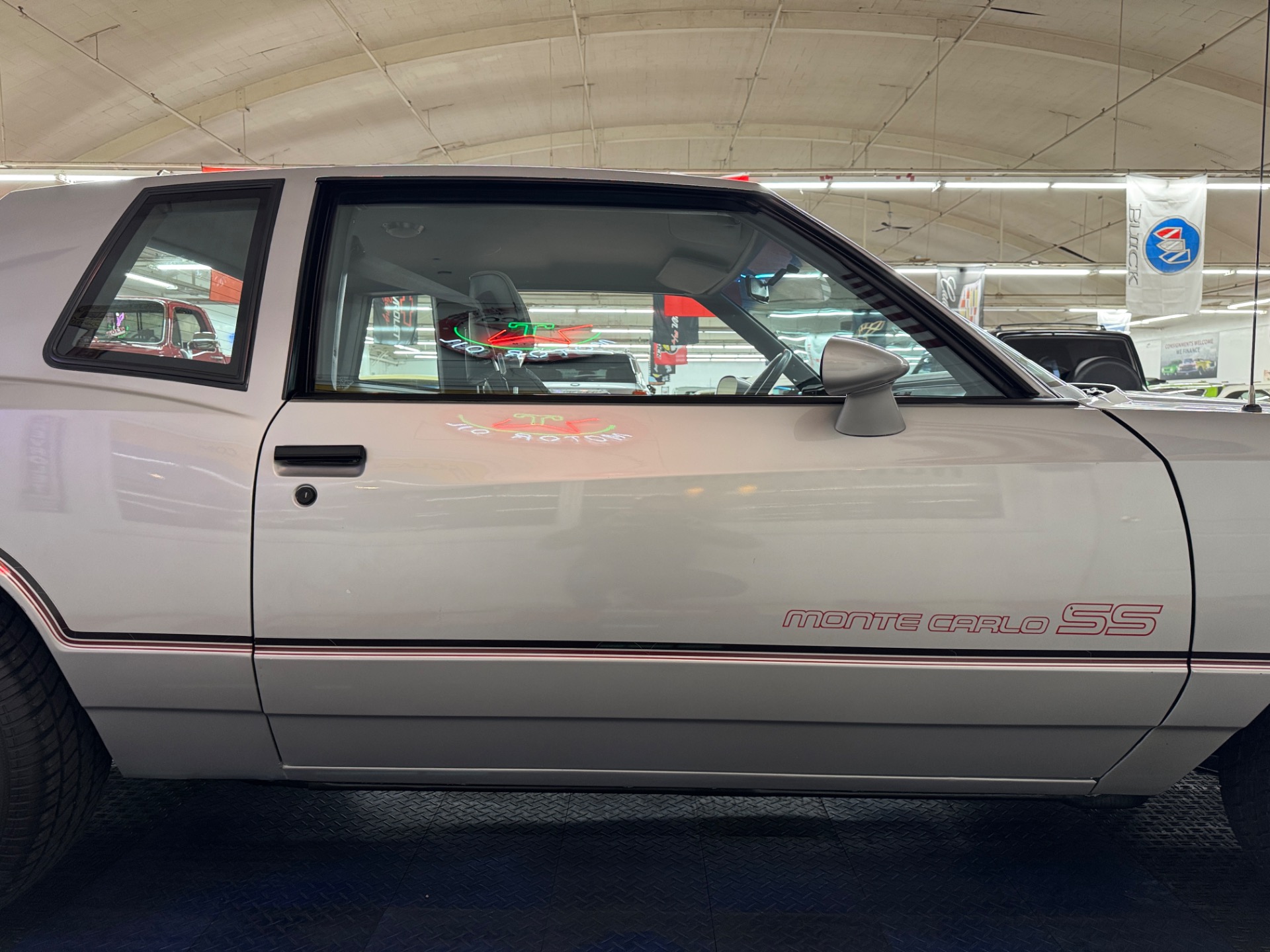 1985 Chevrolet Monte Carlo 24