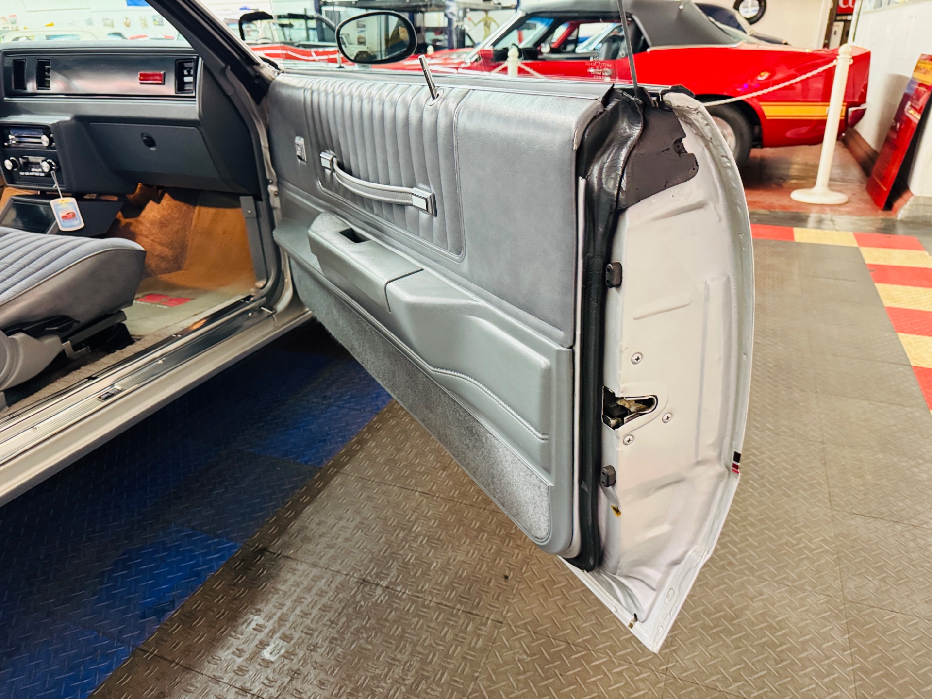 1985 Chevrolet Monte Carlo 44