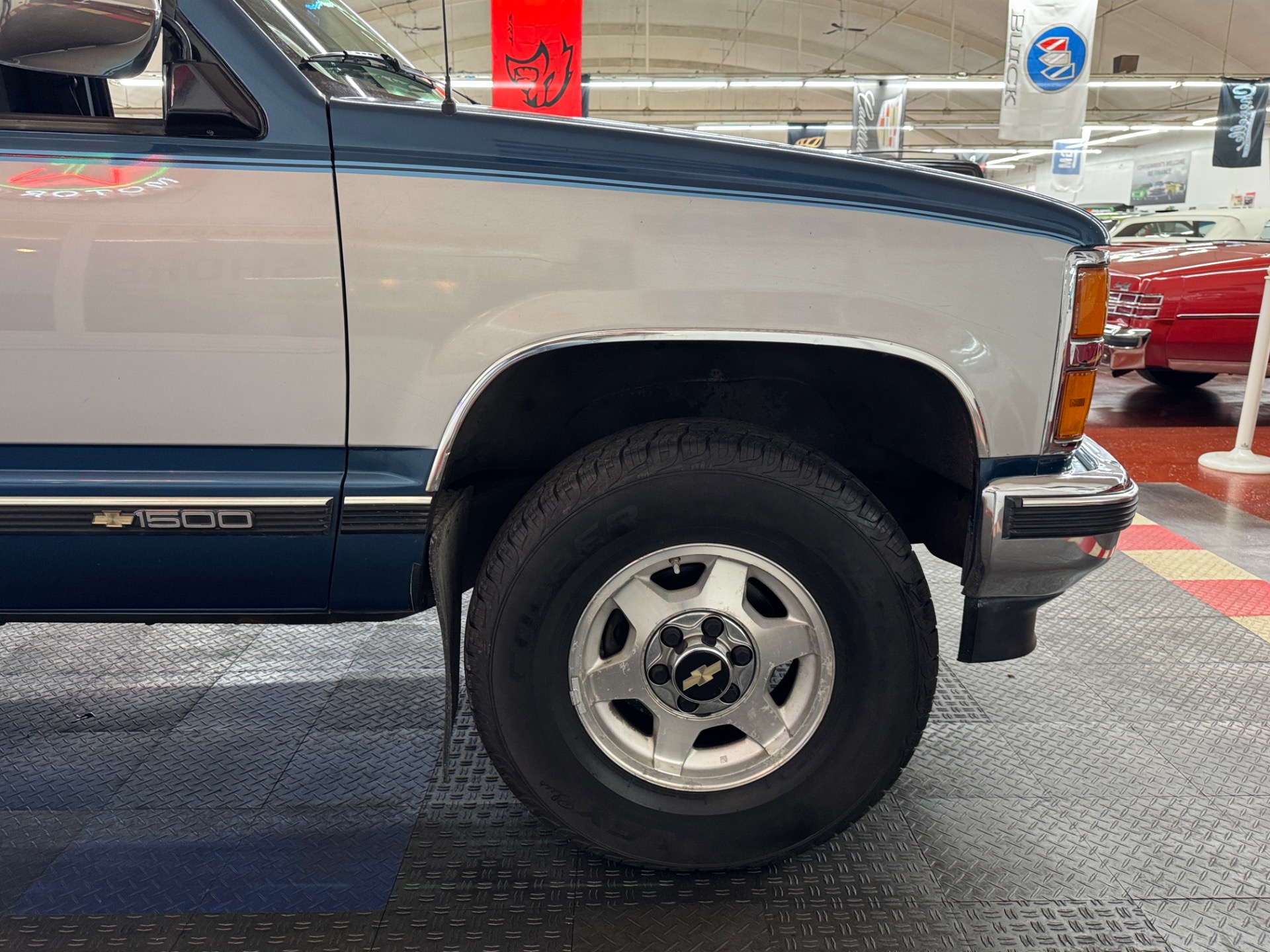 1990 Chevrolet Silverado 22