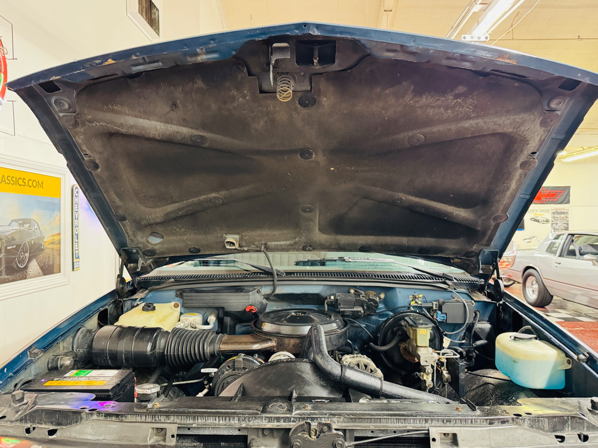 1990 Chevrolet Silverado 48