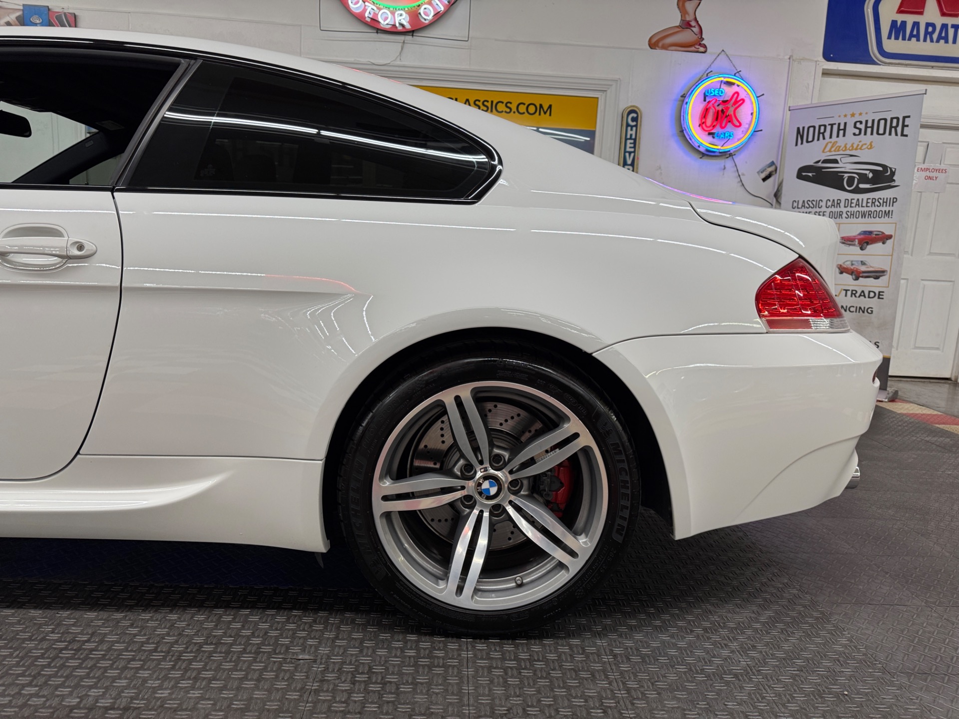 2007 BMW M6 21