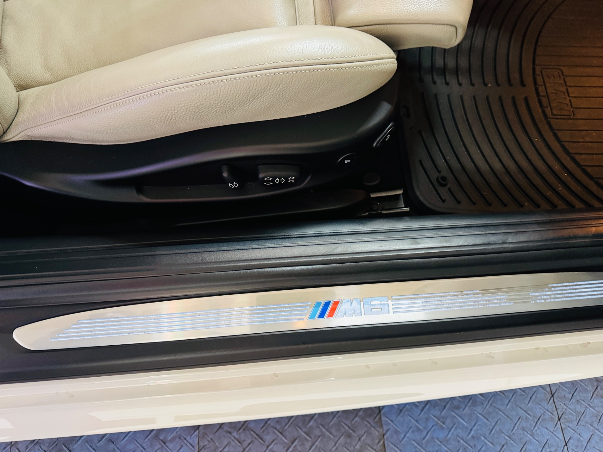 2007 BMW M6 47