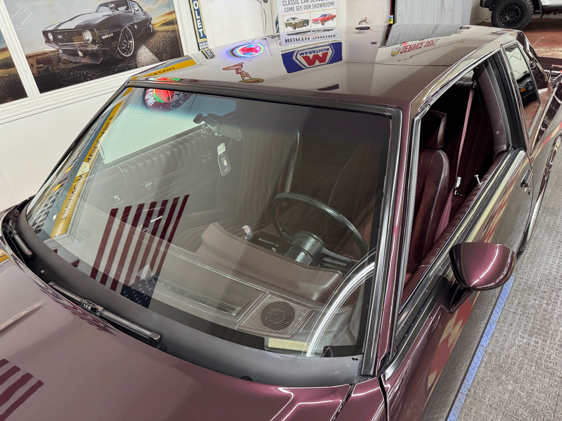 1985 Chevrolet Monte Carlo 9